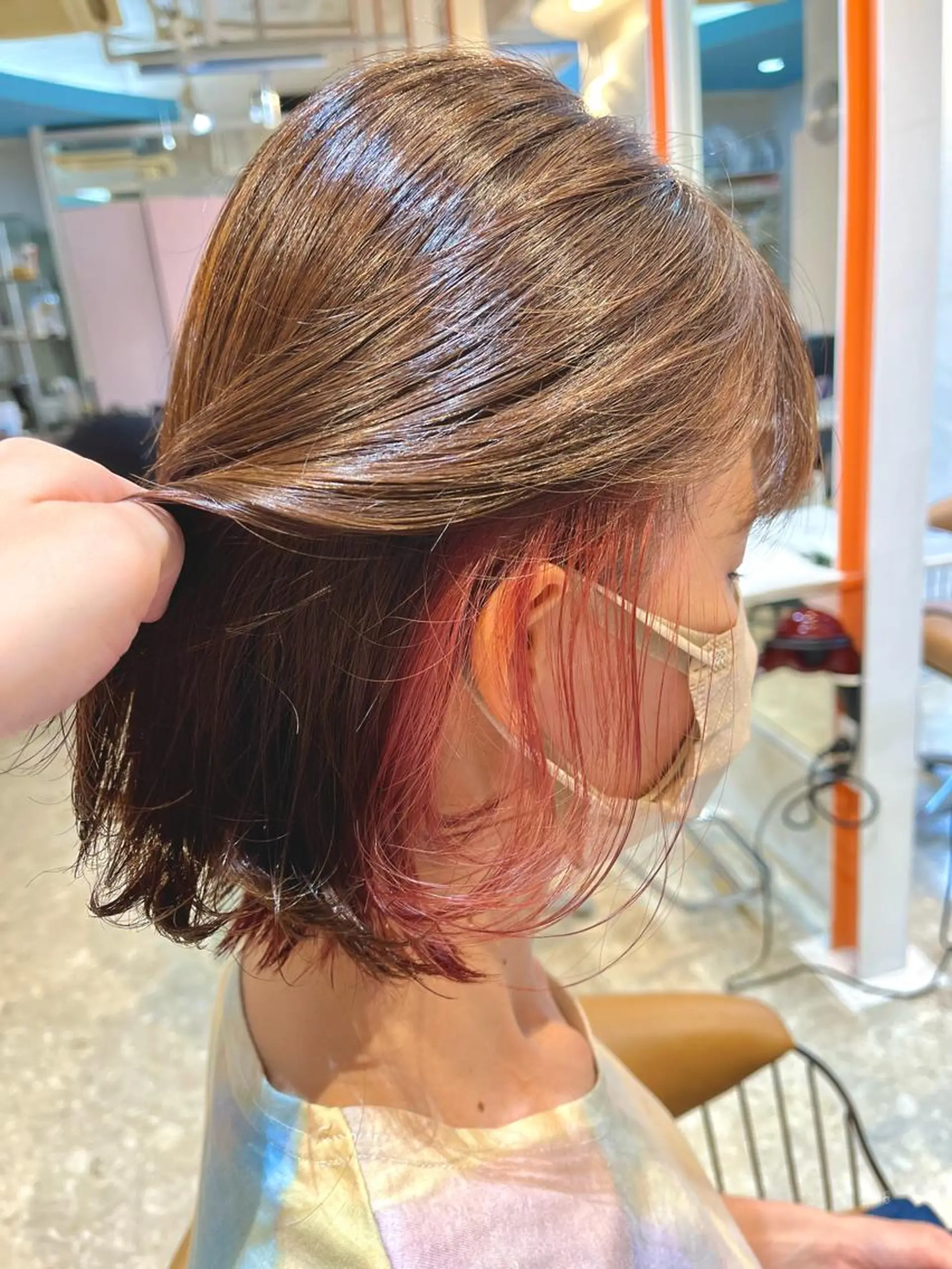 ミディアム カラー レッドカラー ヘアカラー うしだ かおるのヘアスタイル