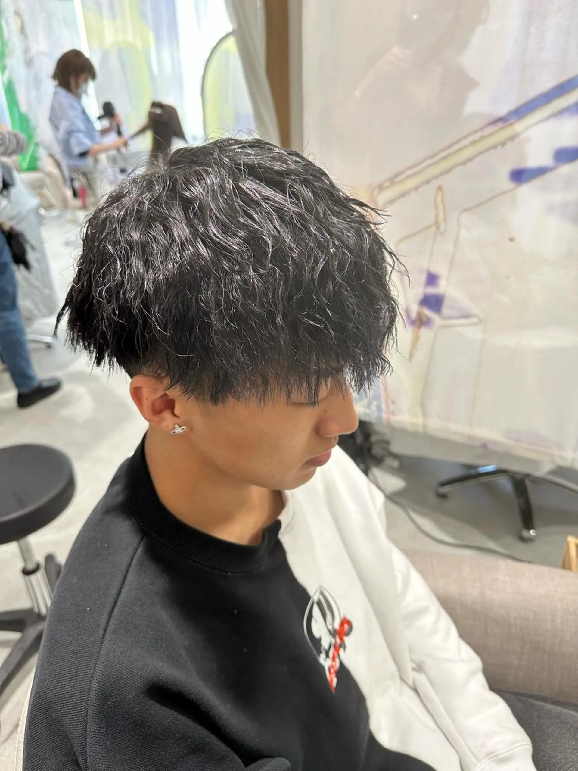 パーマ メンズ メンズパーマ メンズツイストパーマ 波巻きパーマ ツイストパーマ カット ヘアカラー トリートメント 💎メンズパーマ特化 🥇メンズのプロのヘアスタイル