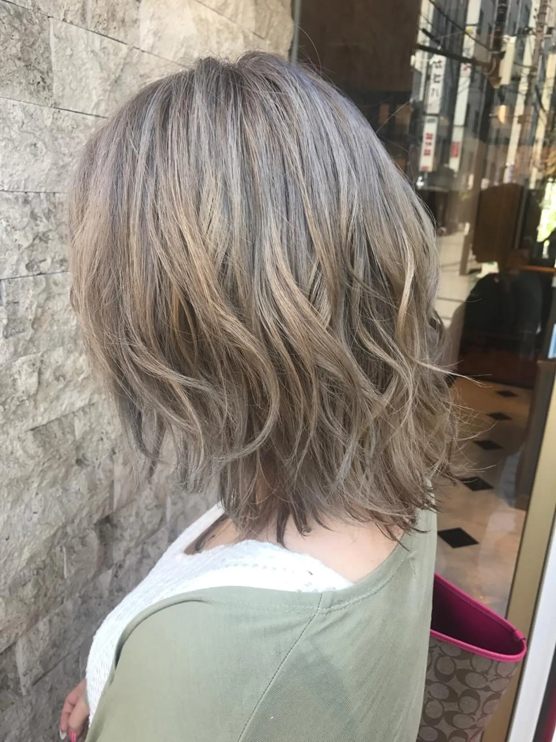ミディアム カラー パーマ ヘアアレンジ メンズ キッズ ネイル マツエク・マツパ アッシュ ベージュカラー パーソナルカラー☆ 永尾拓也のヘアスタイル