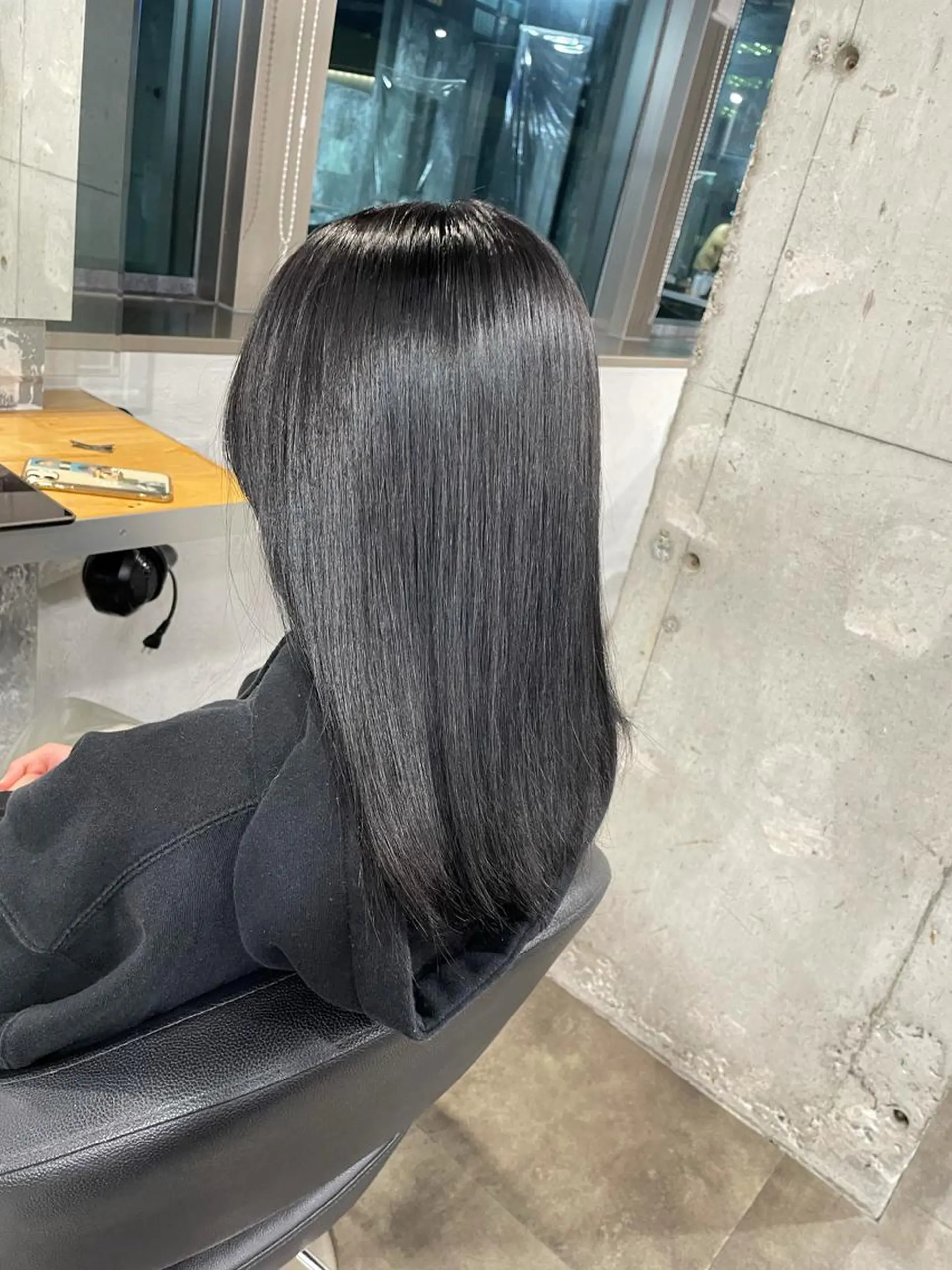 セミロング カラー カット ヘアカラー トリートメント ヘッドスパ ヘアセット ベージュカラー💖 やすひろのヘアスタイル