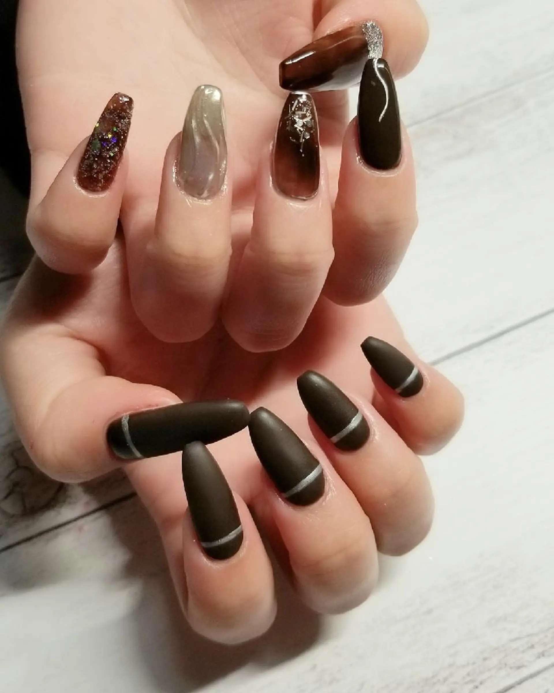 ネイル ニュアンスネイル nail salon ipuniのネイルデザイン