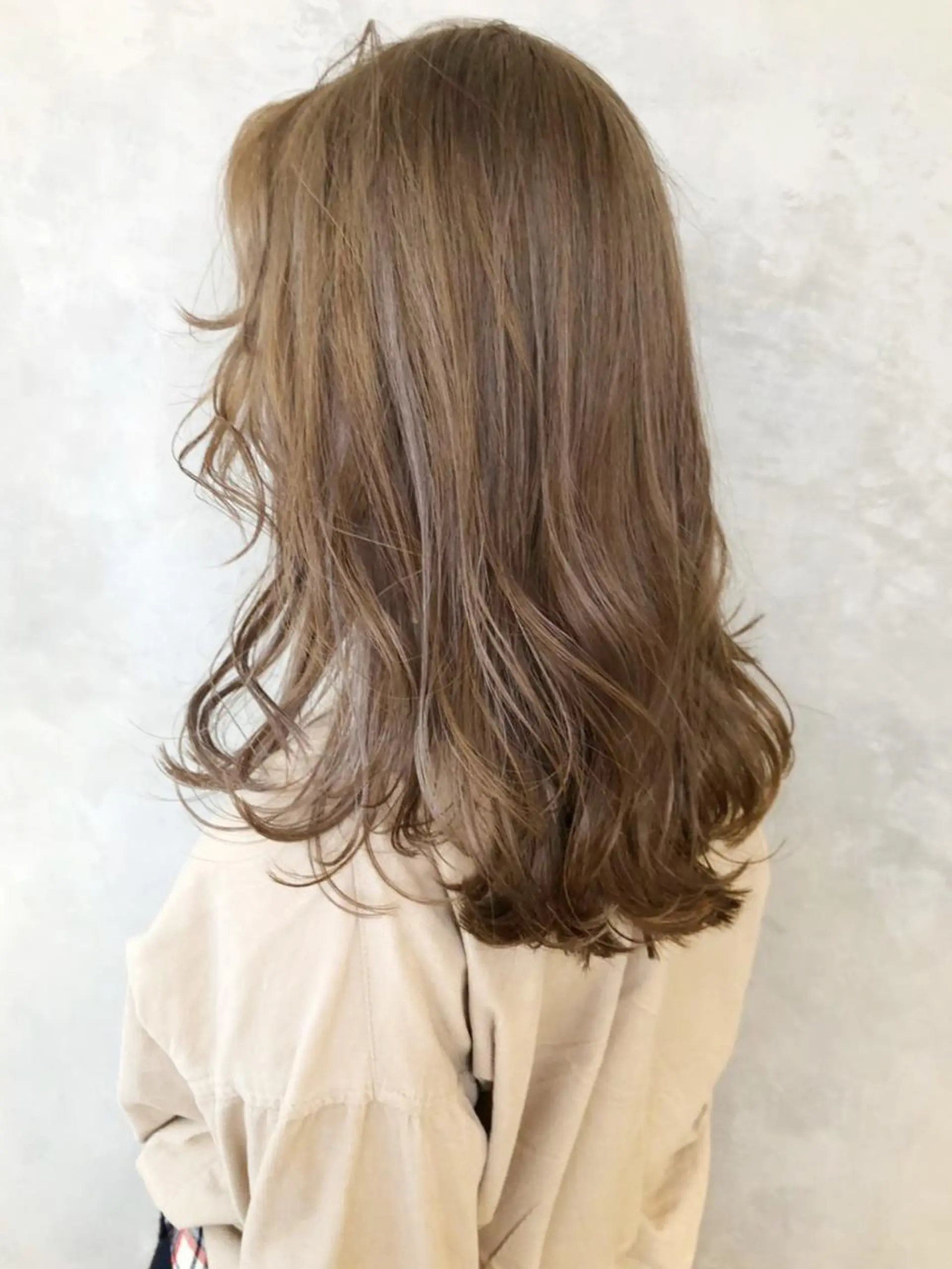 ミディアム カラー パーマ ヘアアレンジ ベージュカラー ITbyALBUM 中野店のヘアスタイル