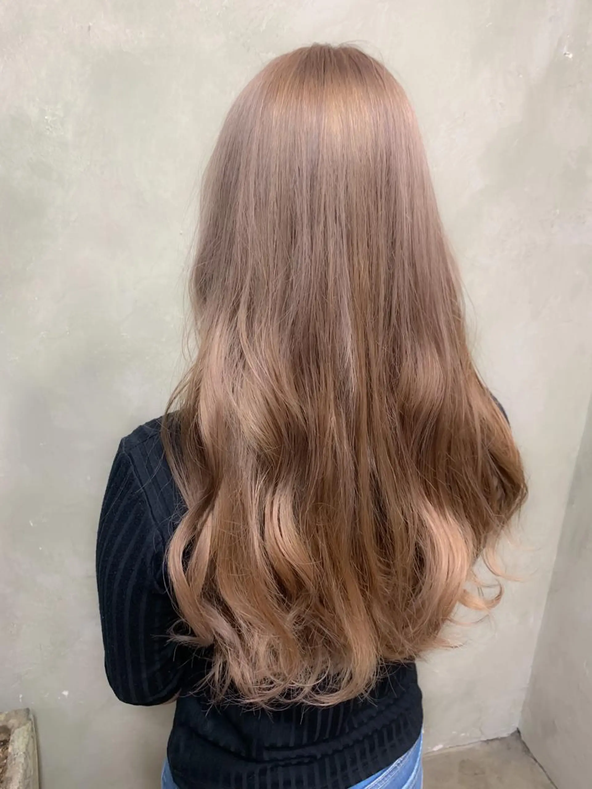 ロング カラー ベージュカラー ブリーチ 🌈髪質改善💕 縮毛矯正✨青木まで✨のヘアスタイル