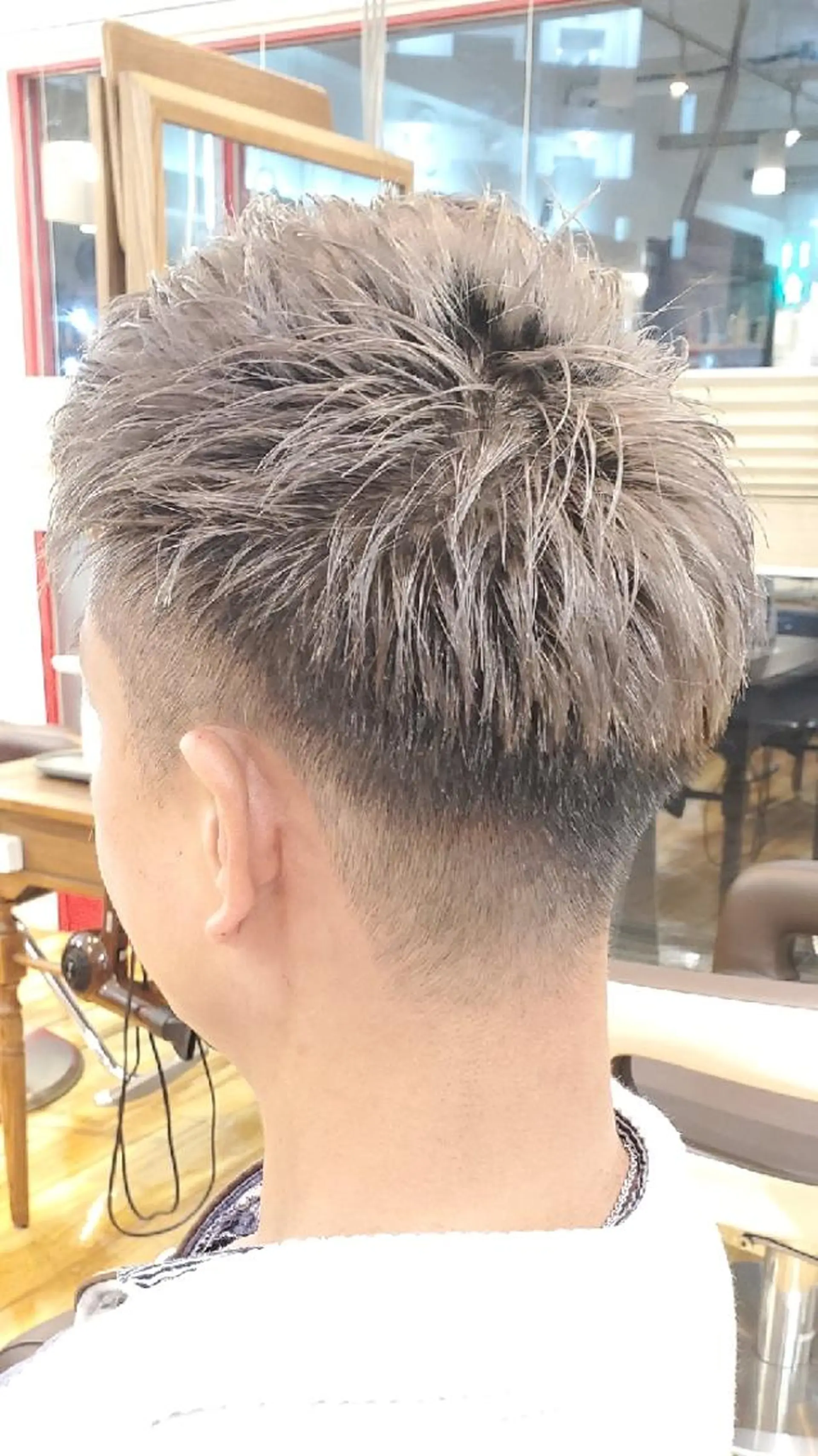 メンズ ツーブロック カット Ito  のヘアスタイル