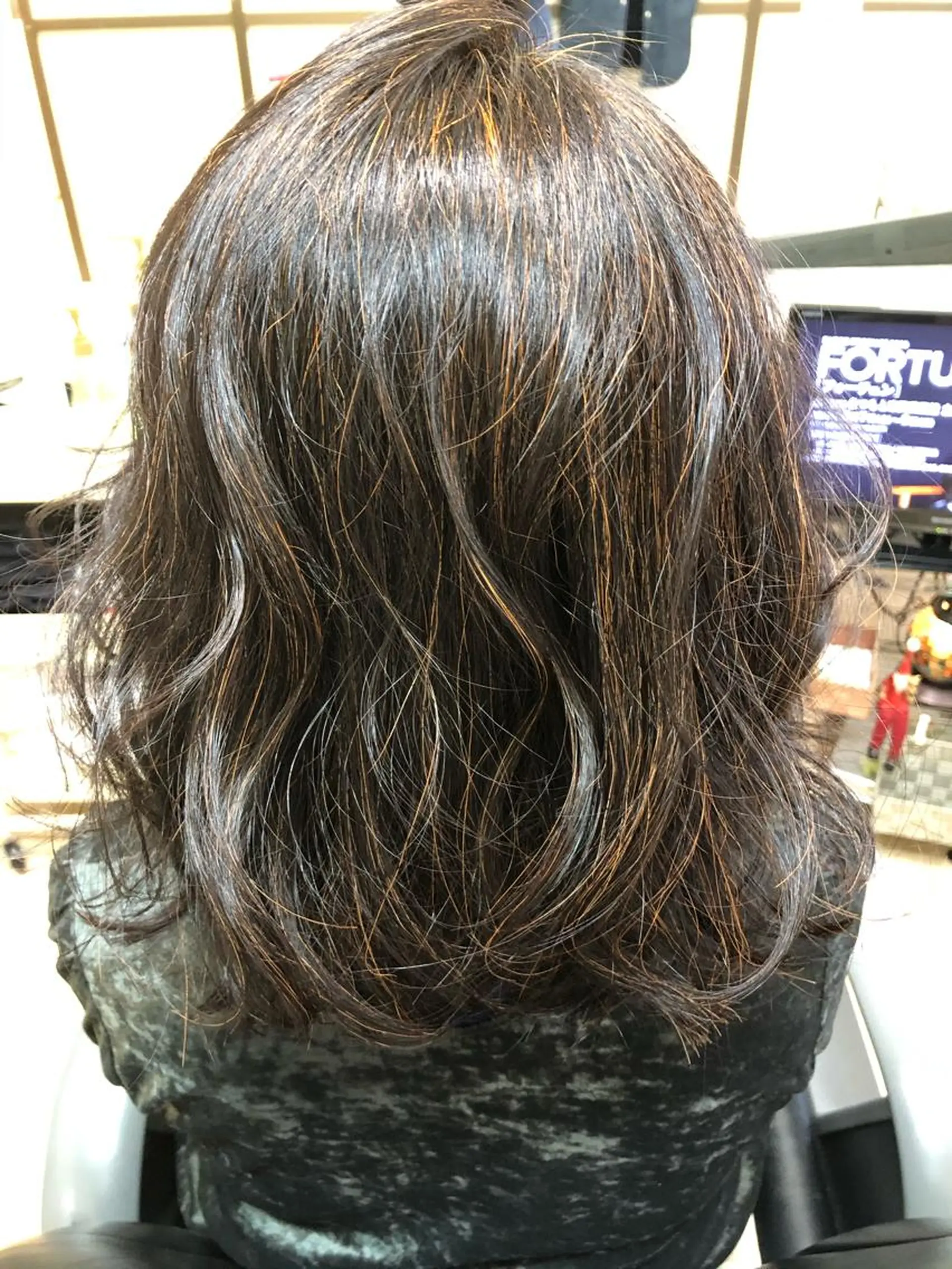 カラー ヘナカラー 石塚 浩のヘアスタイル