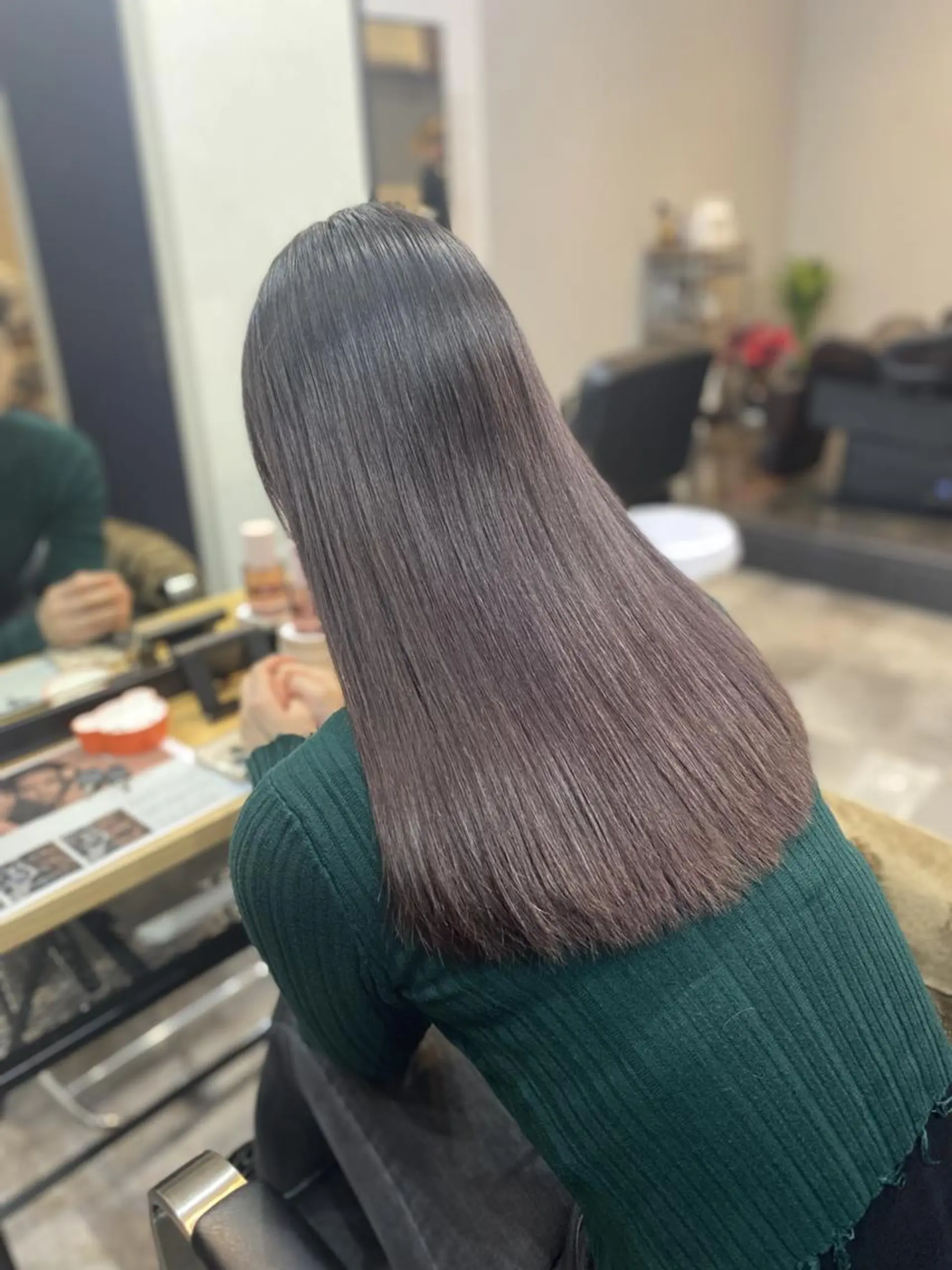 セミロング カラー 髪質改善/ハイトーン MOLAのヘアスタイル