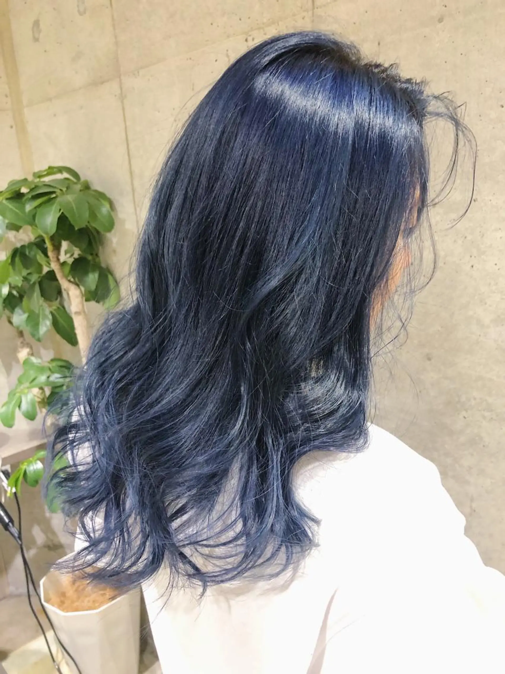 セミロング カラー ブルーカラー ブルージュ イルミナカラー 外国人風カラー ヘアカラー トリートメント 🧡ショートの達人 🧡SHOのヘアスタイル