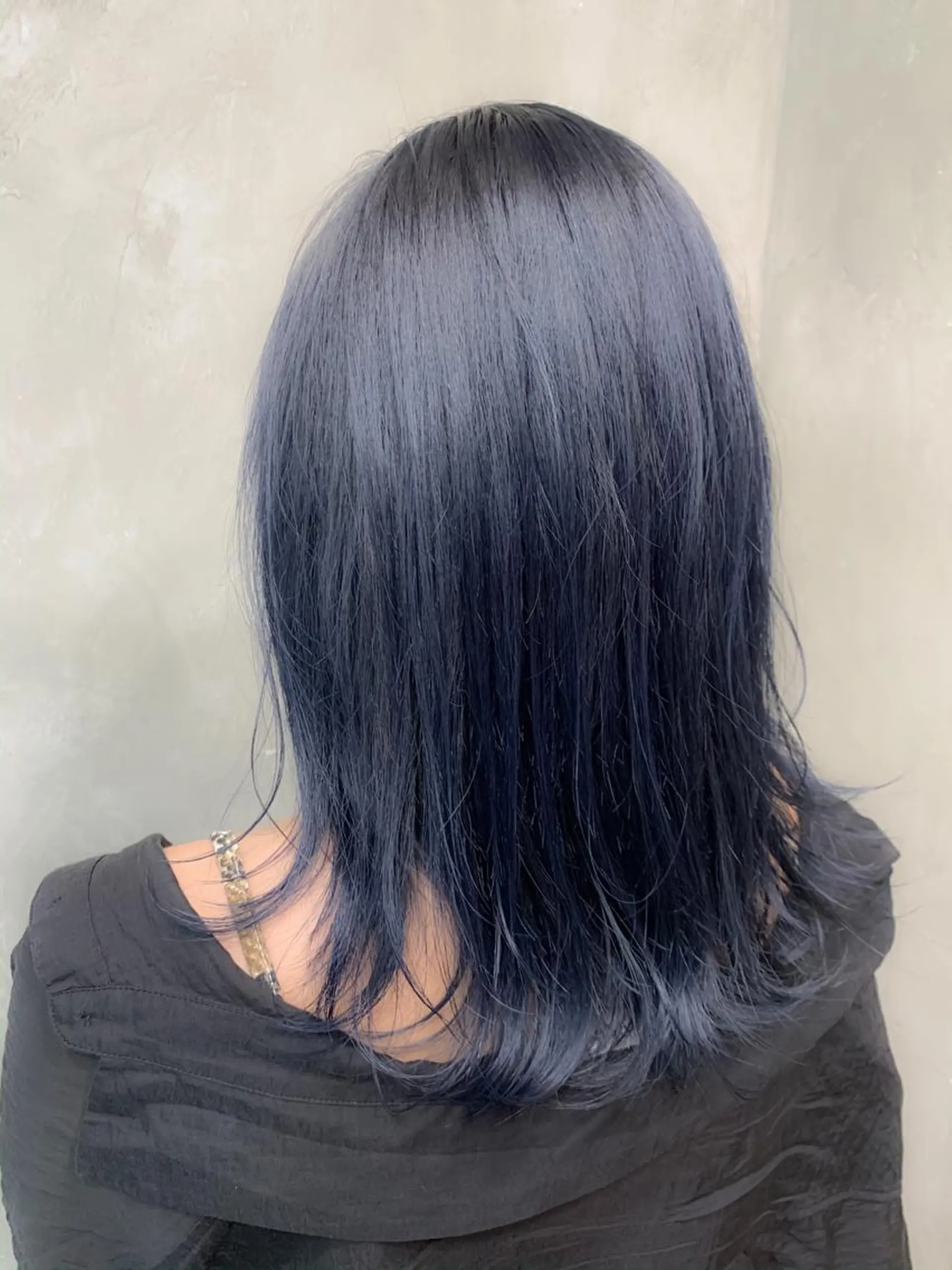 ミディアム カラー ブルーカラー 🌈髪質改善💕 縮毛矯正✨青木まで✨のヘアスタイル