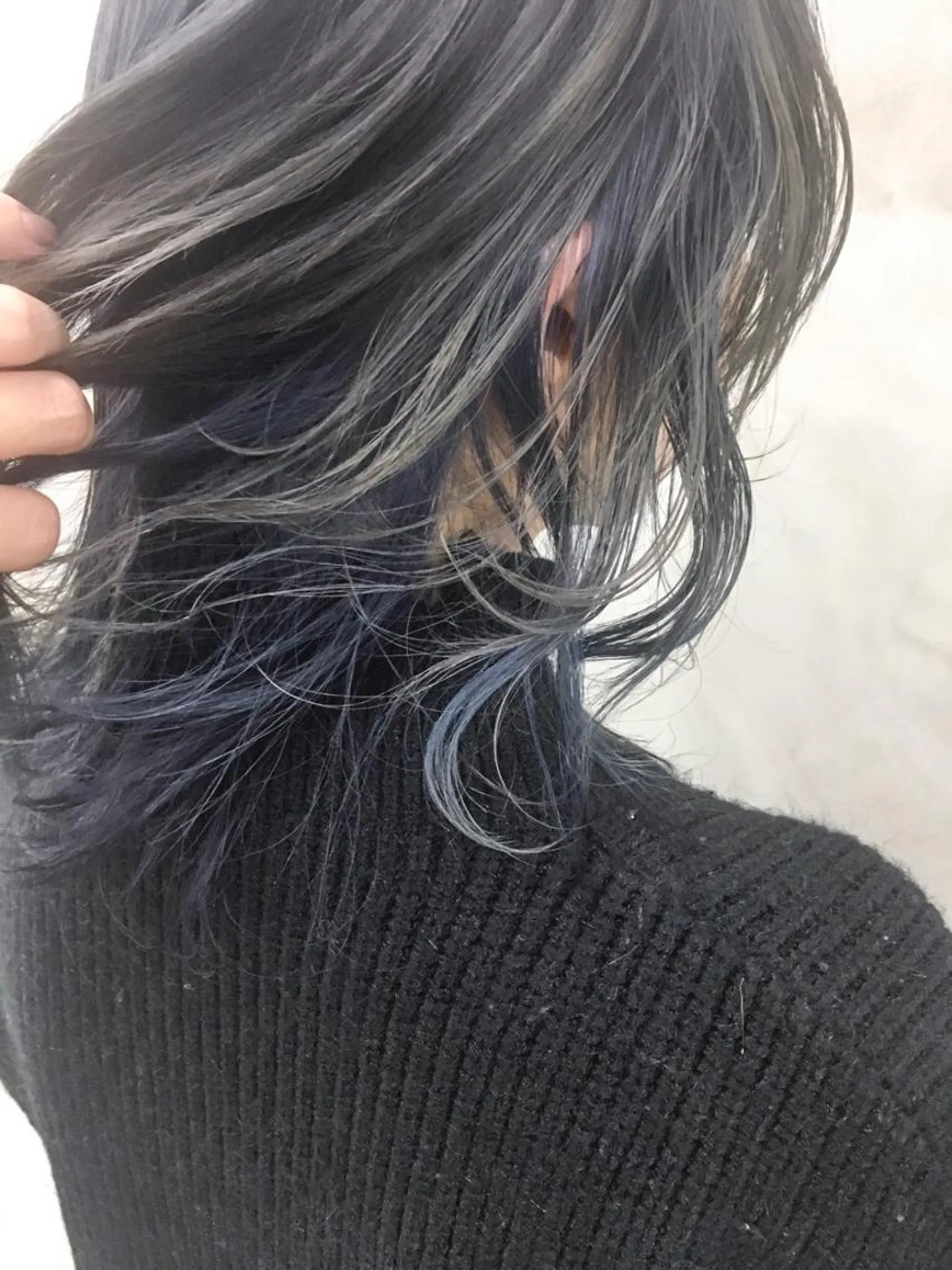 カラー アッシュ アッシュグレー ブリーチ ハイトーンカラー インナーカラー ヘッドスパ (女性限定)🍋モエのヘアスタイル