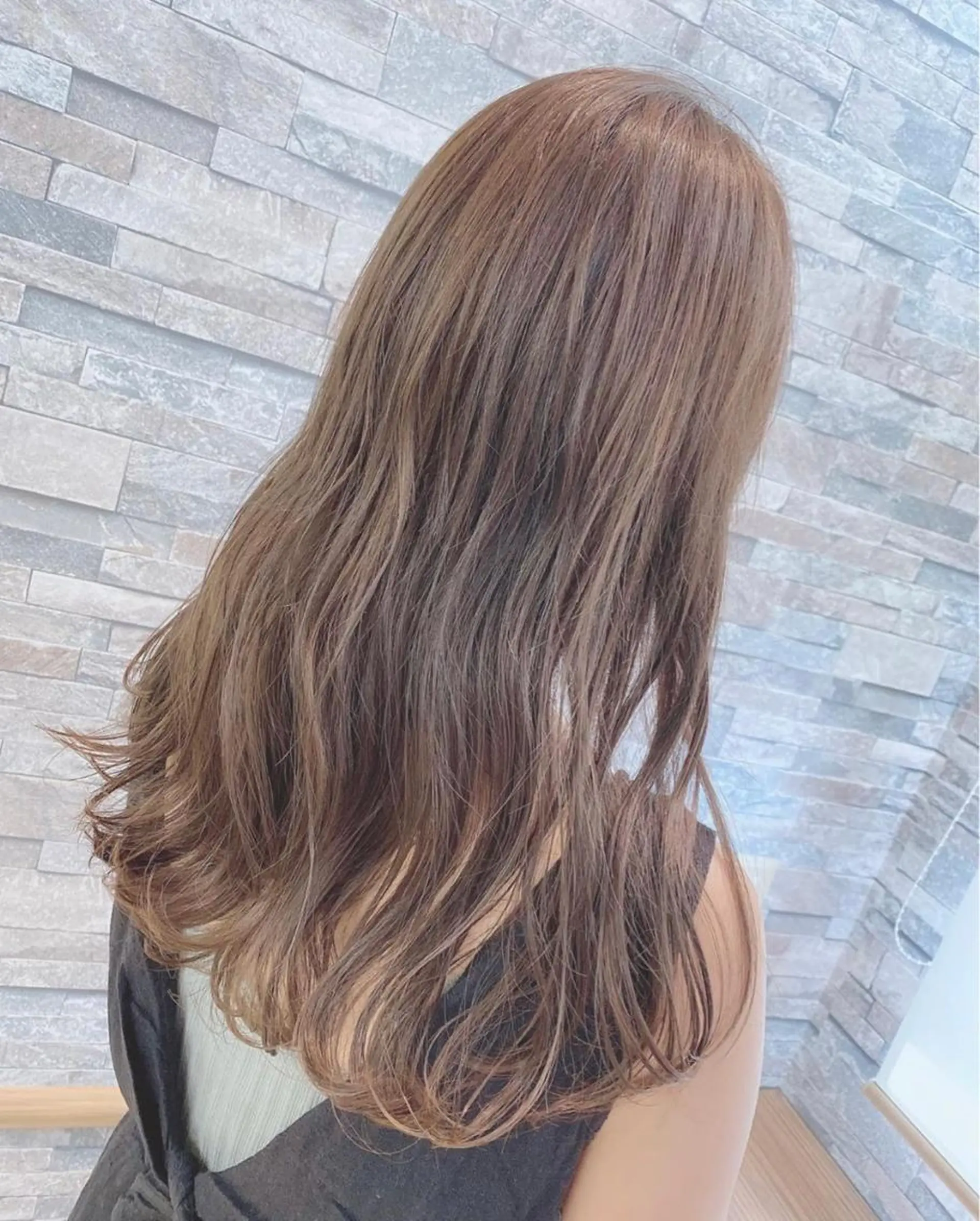 ロング カラー 蟹江 聡太✨レイヤーカットのヘアスタイル