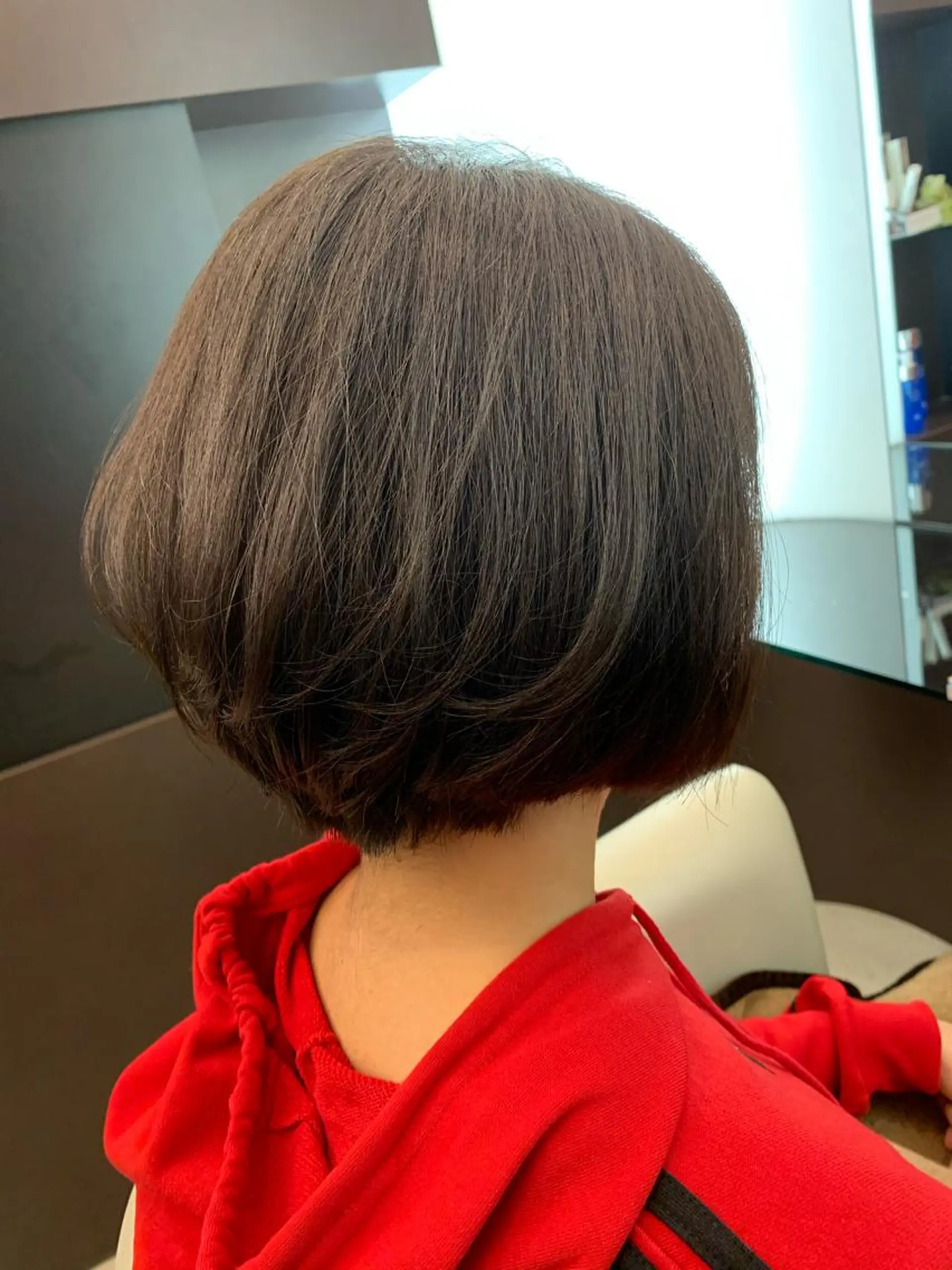 ショート 前下がりボブ ボブ Aya/四条烏丸/ インナーカラーのヘアスタイル