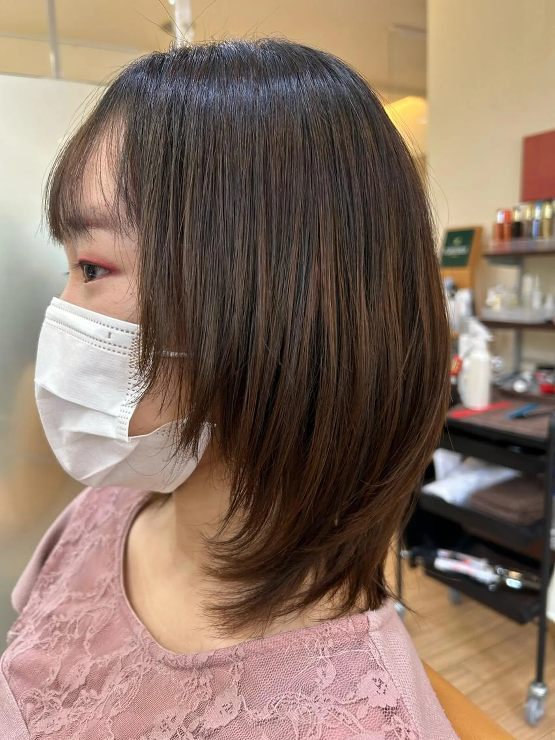 ミディアム 顔周りカット レイヤーカット 板倉　花連 💌リピーター様へ↓のヘアスタイル