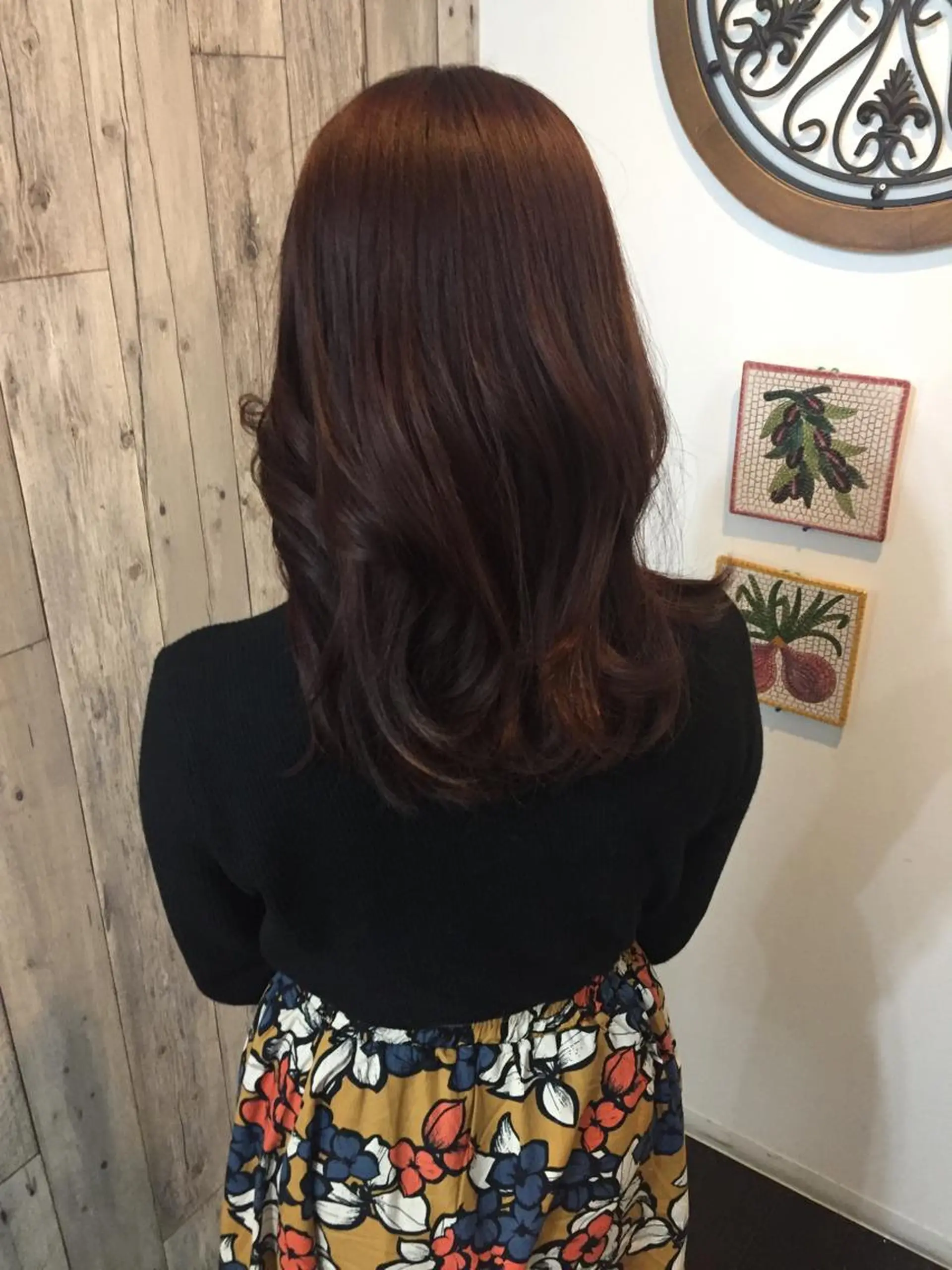 カラー 中山 ルミ子のヘアスタイル