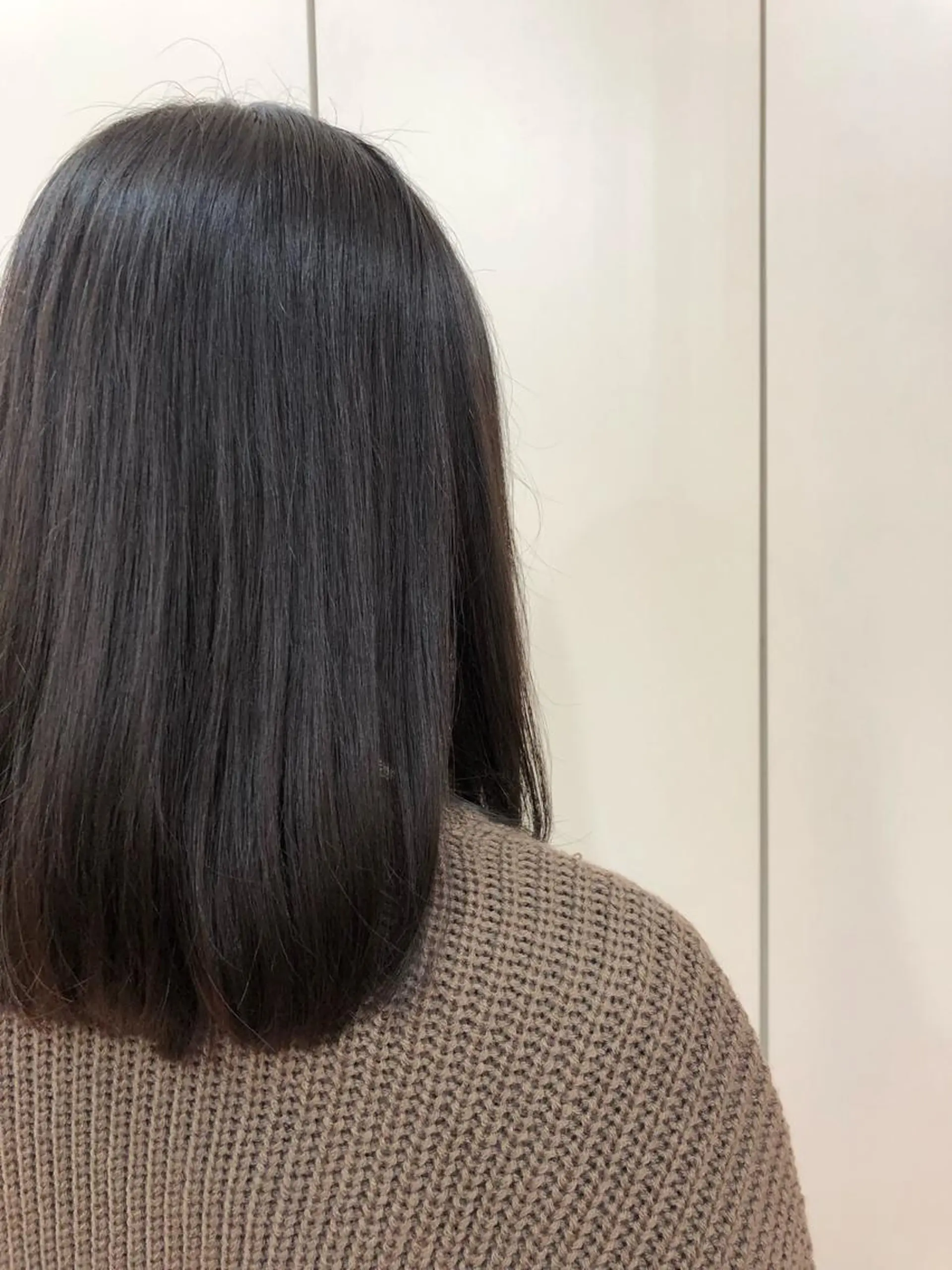 セミロング カラー 韓国風カット osugiのヘアスタイル
