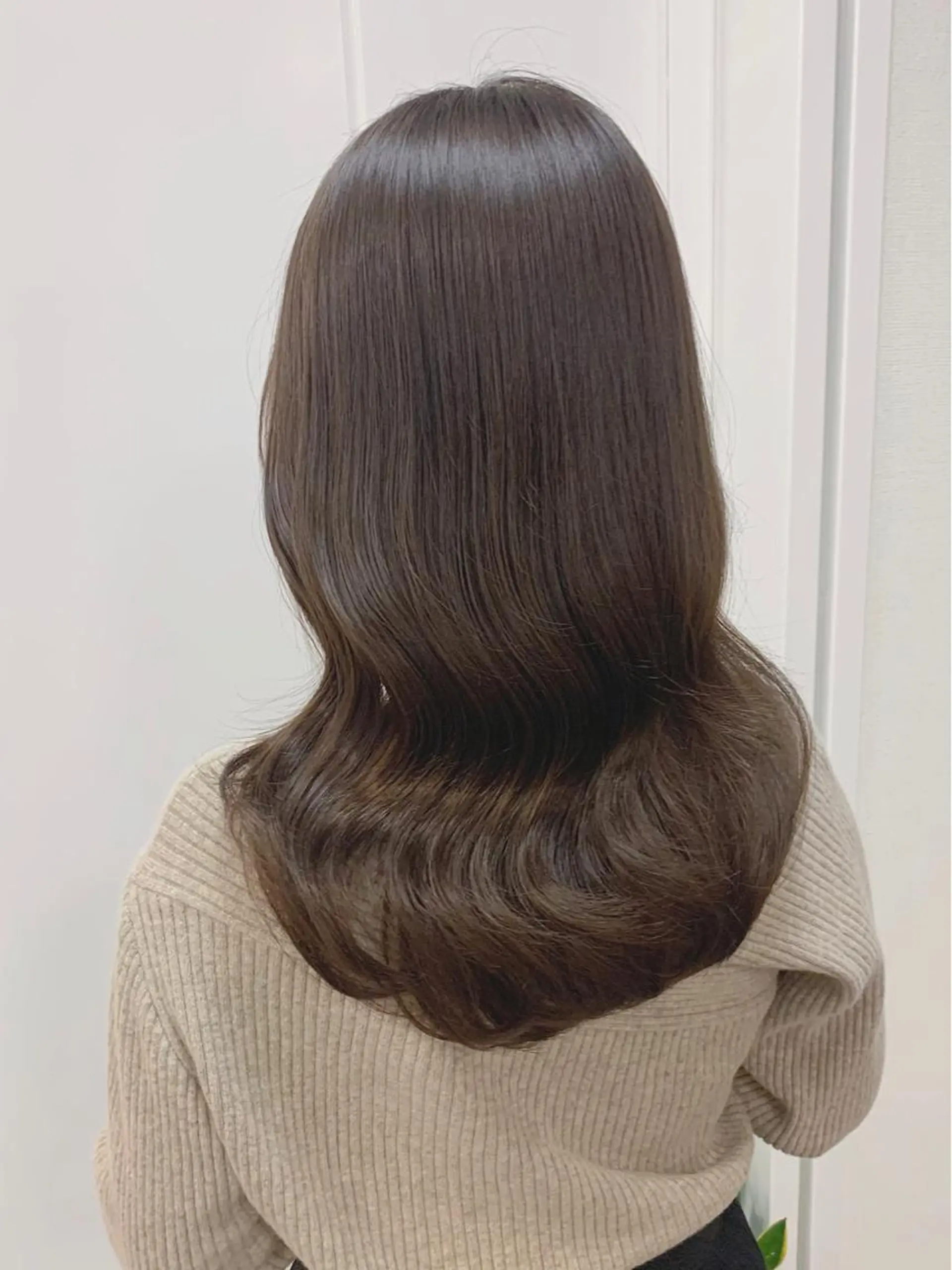 ミディアム カラー ヘアアレンジ 柔らか垢抜けｶﾗｰと ｶｯﾄ🫧ASUKAのヘアスタイル
