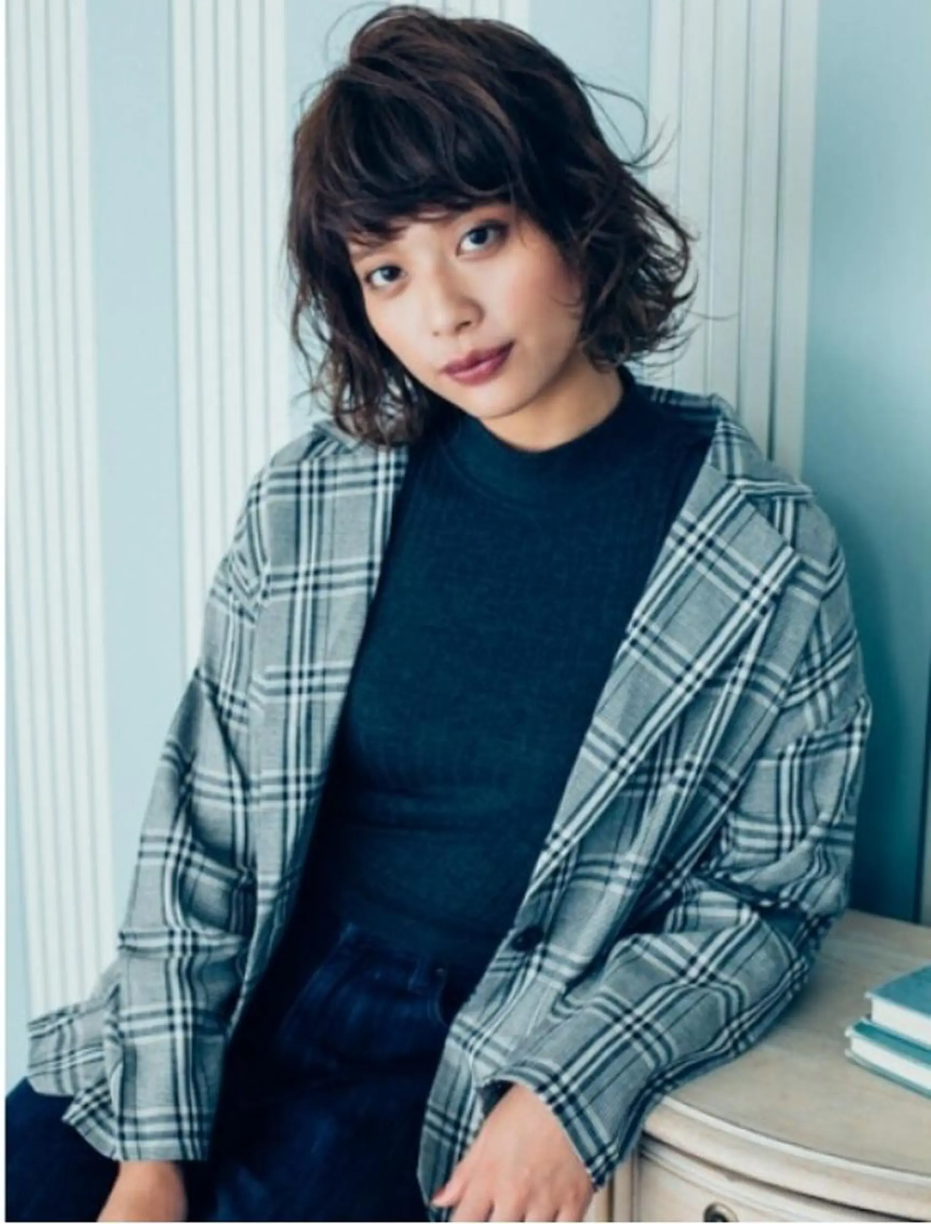 パーマ ミディアム カラー ミディアムパーマ アッシュ 透明感カラー カット パーマ 金曽 (天方) 美子のヘアスタイル