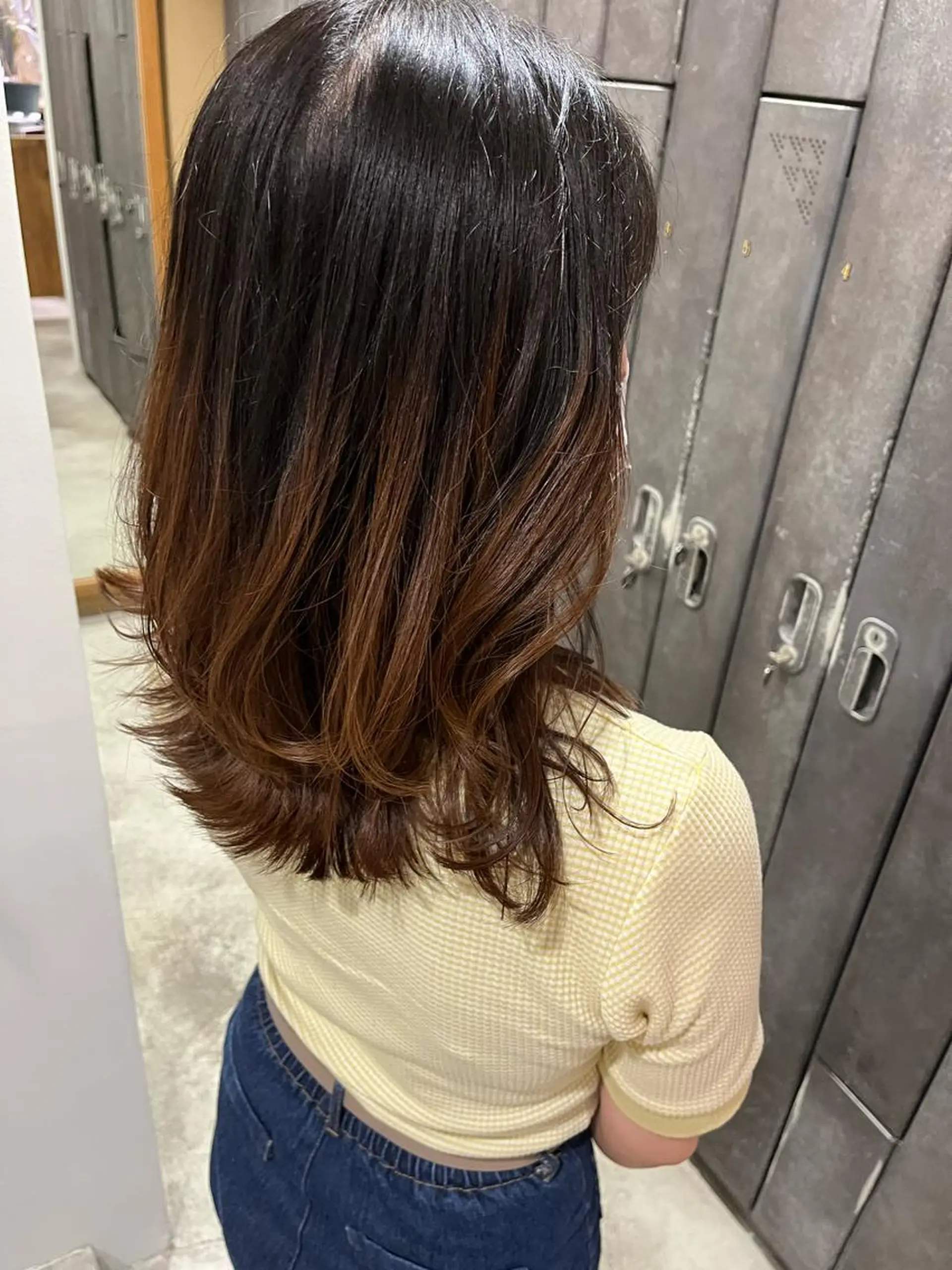 ミディアム レイヤーカット 梅田美容室/カット /Maoのヘアスタイル