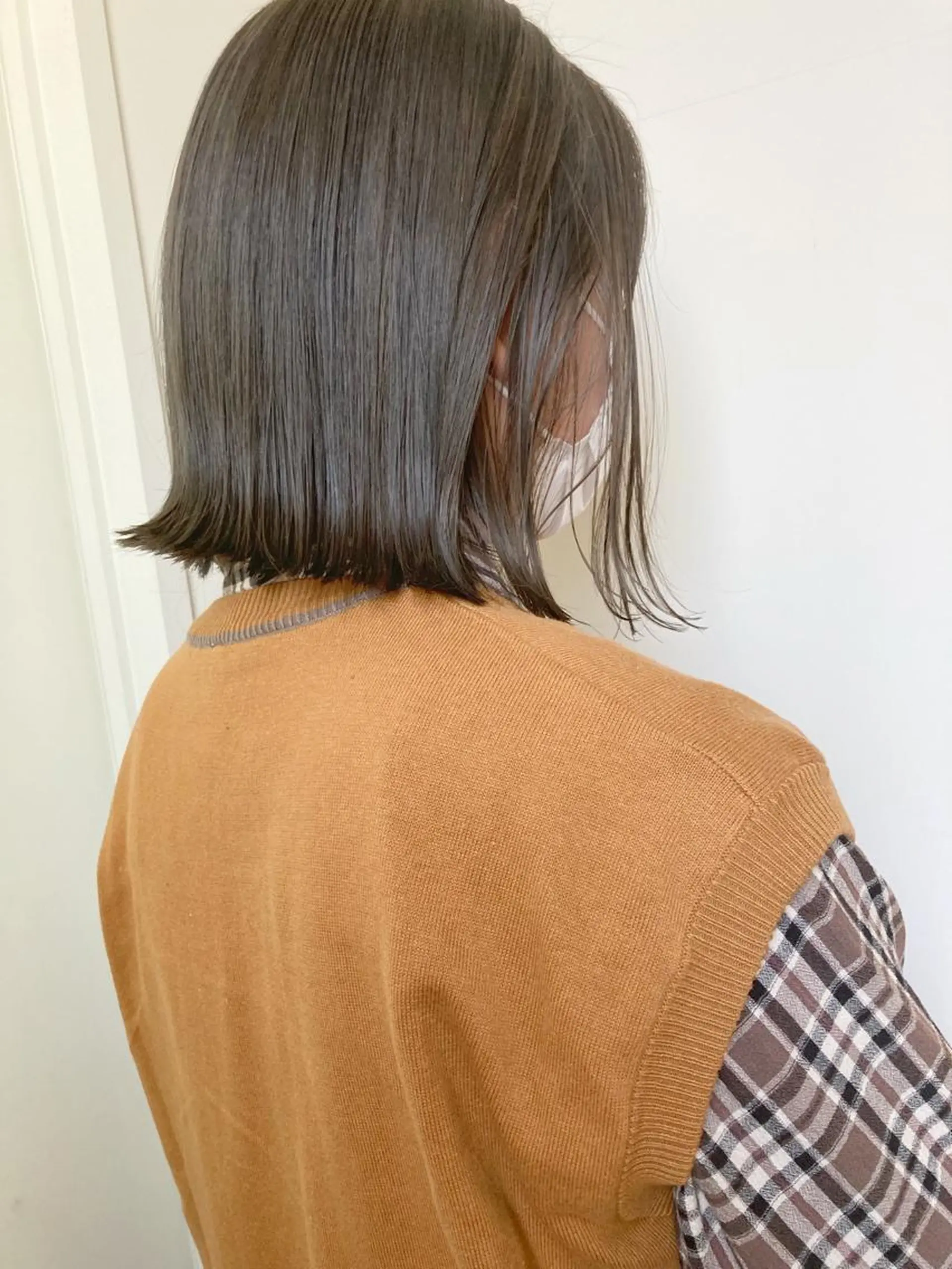 ミディアム カラー ベージュカラー オリーブベージュ カット ヘアカラー トリートメント 小木曽智美 /ボブ/ショートのヘアスタイル