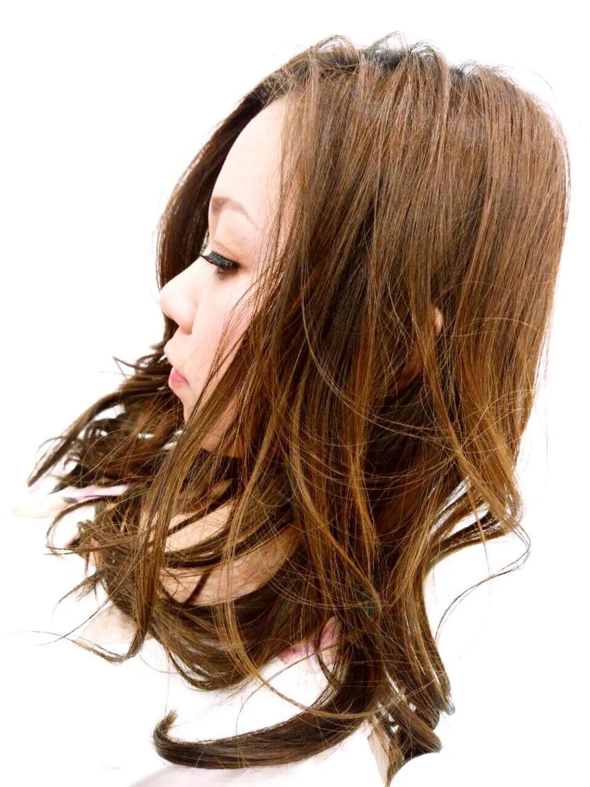 ミディアム ヘアアレンジ レイヤーカット カット トリートメント ヘッドスパ Style Tのヘアスタイル