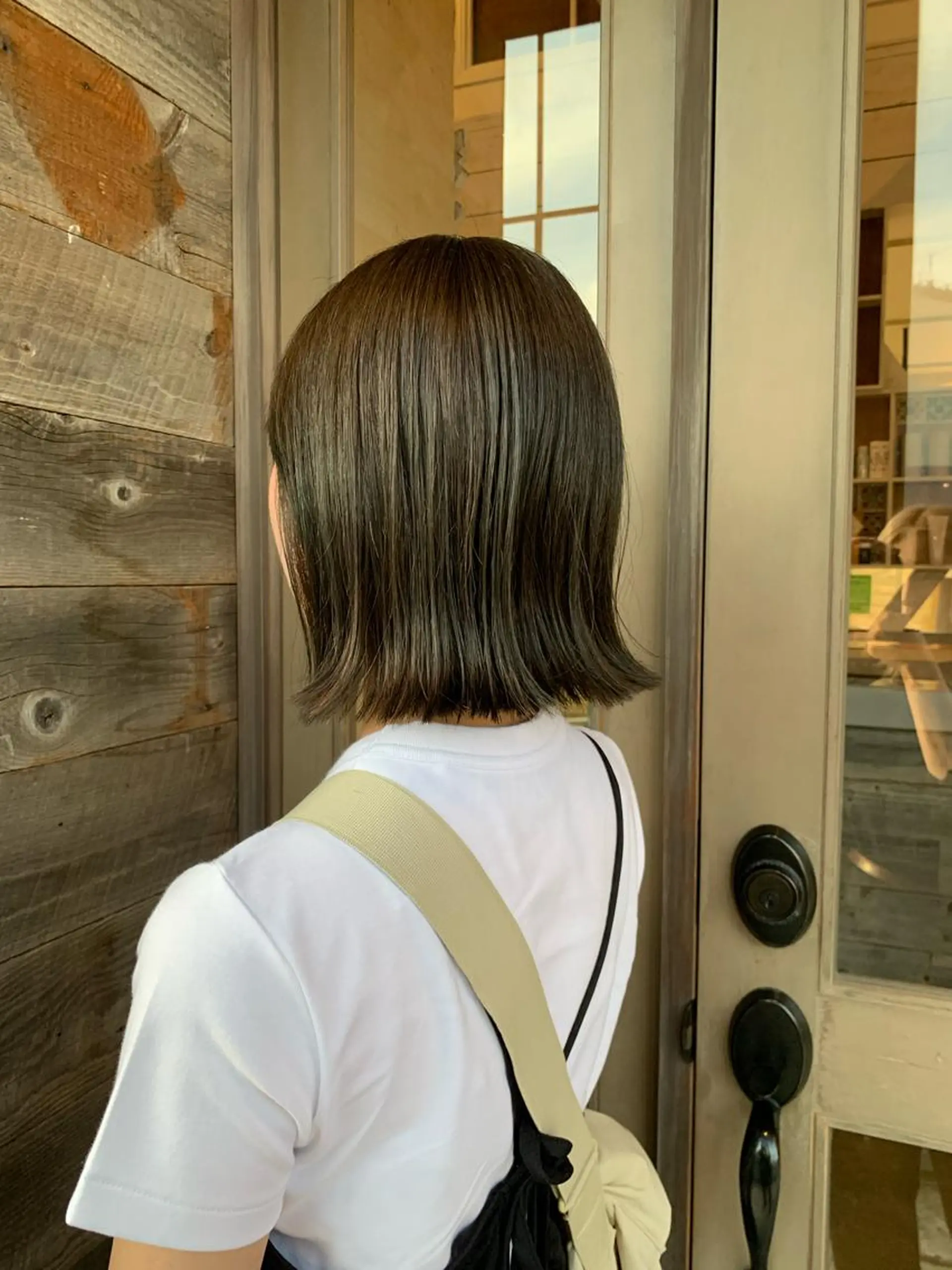 ショート カラー カワサキ マホのヘアスタイル