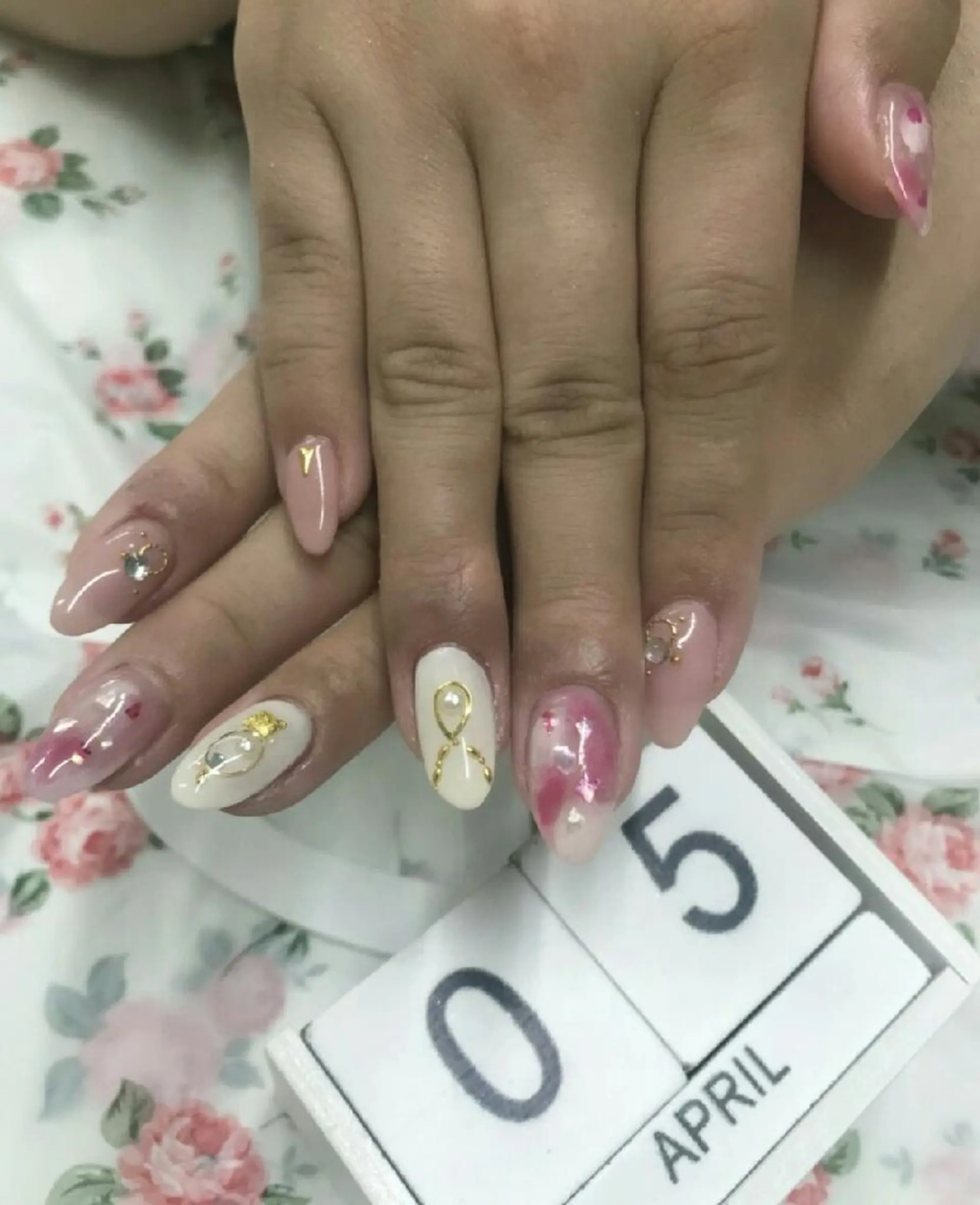 ネイル ニュアンスネイル JEWEL nailのネイルデザイン