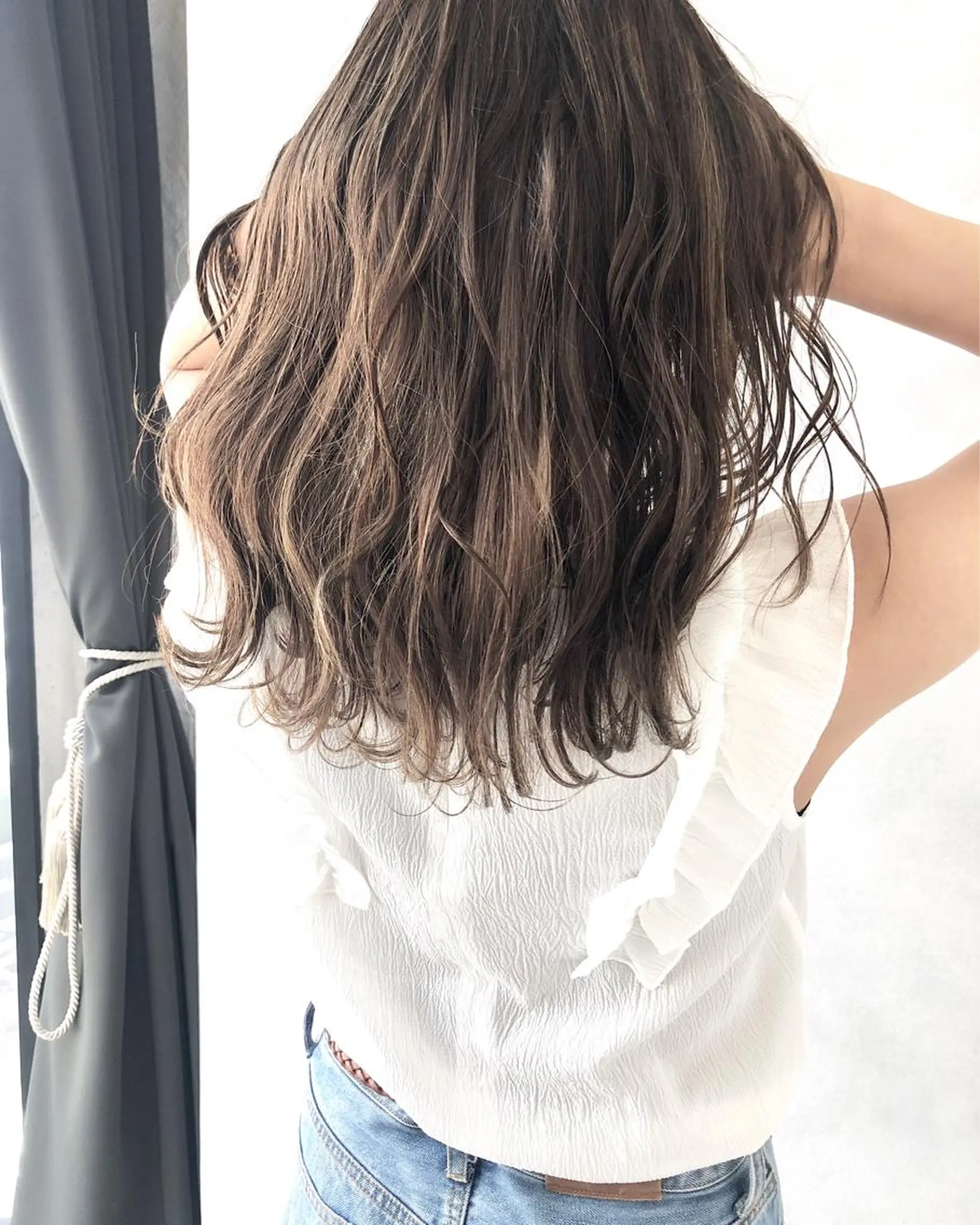 ロング 外国人風カラー ハイライト ヘアカラー トリートメント 小澤大輔 YOLO hairのヘアスタイル