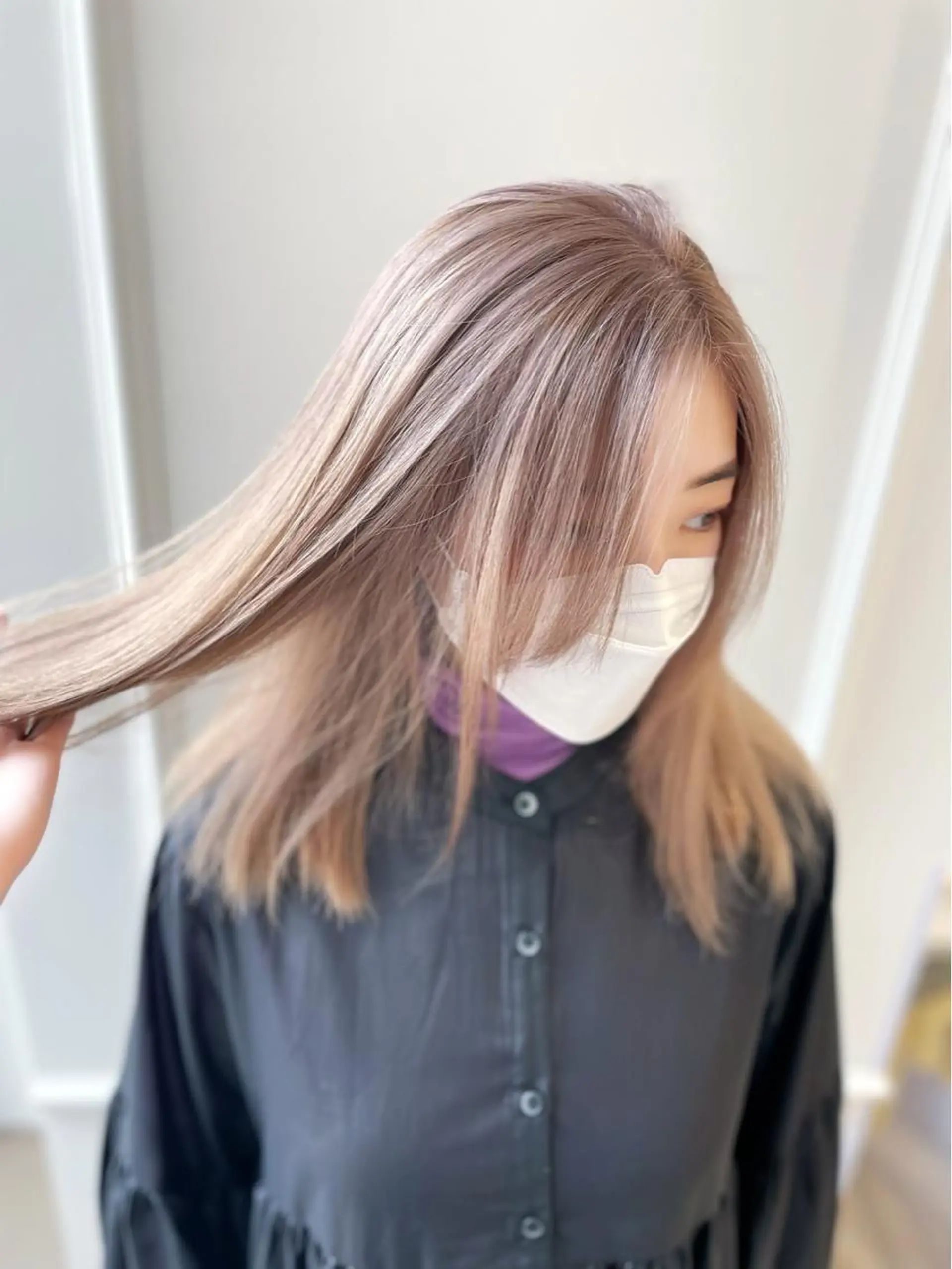 ミディアム カラー 韓国レイヤーカット/ ダブルカラーのヘアスタイル