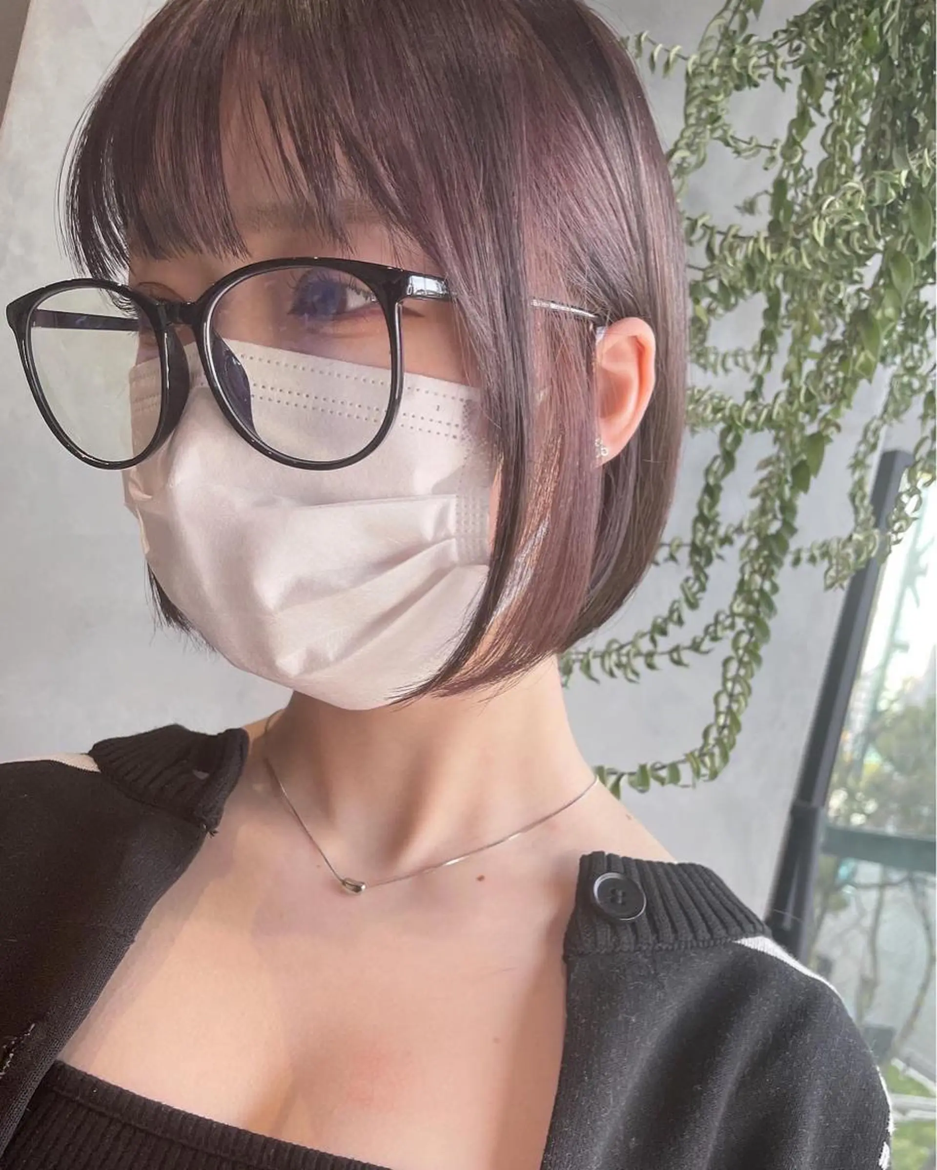 ショート 美髪矯正/艶カラー ボブ/栄/鐘ヶ江純也のヘアスタイル