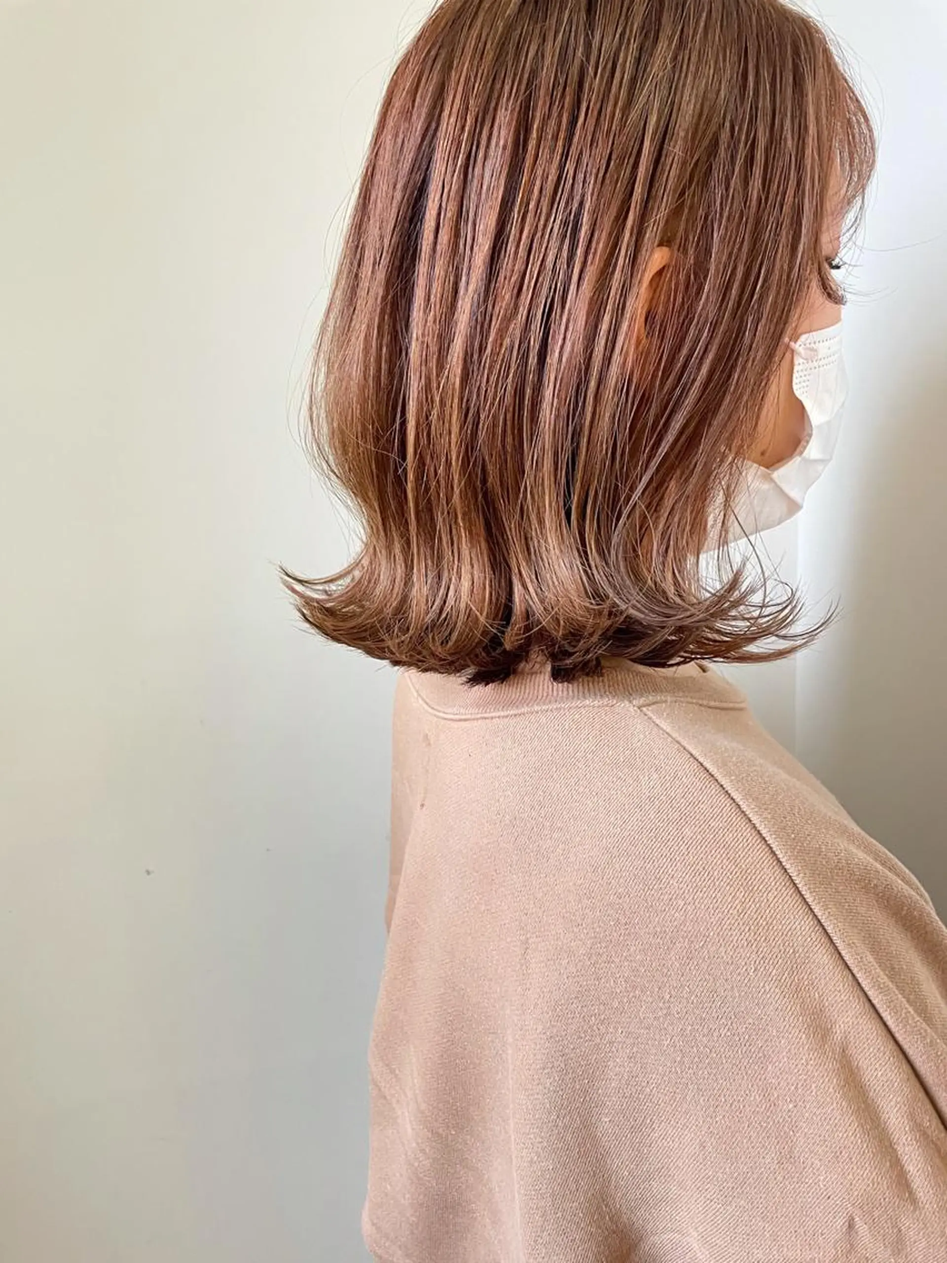 ミディアム カラー アッシュ ベージュカラー ブラウンカラー ハイライトカラー ハイトーンカラー カット ヘアカラー トリートメント 江上拓郎/ショート /酸性ストレートのヘアスタイル