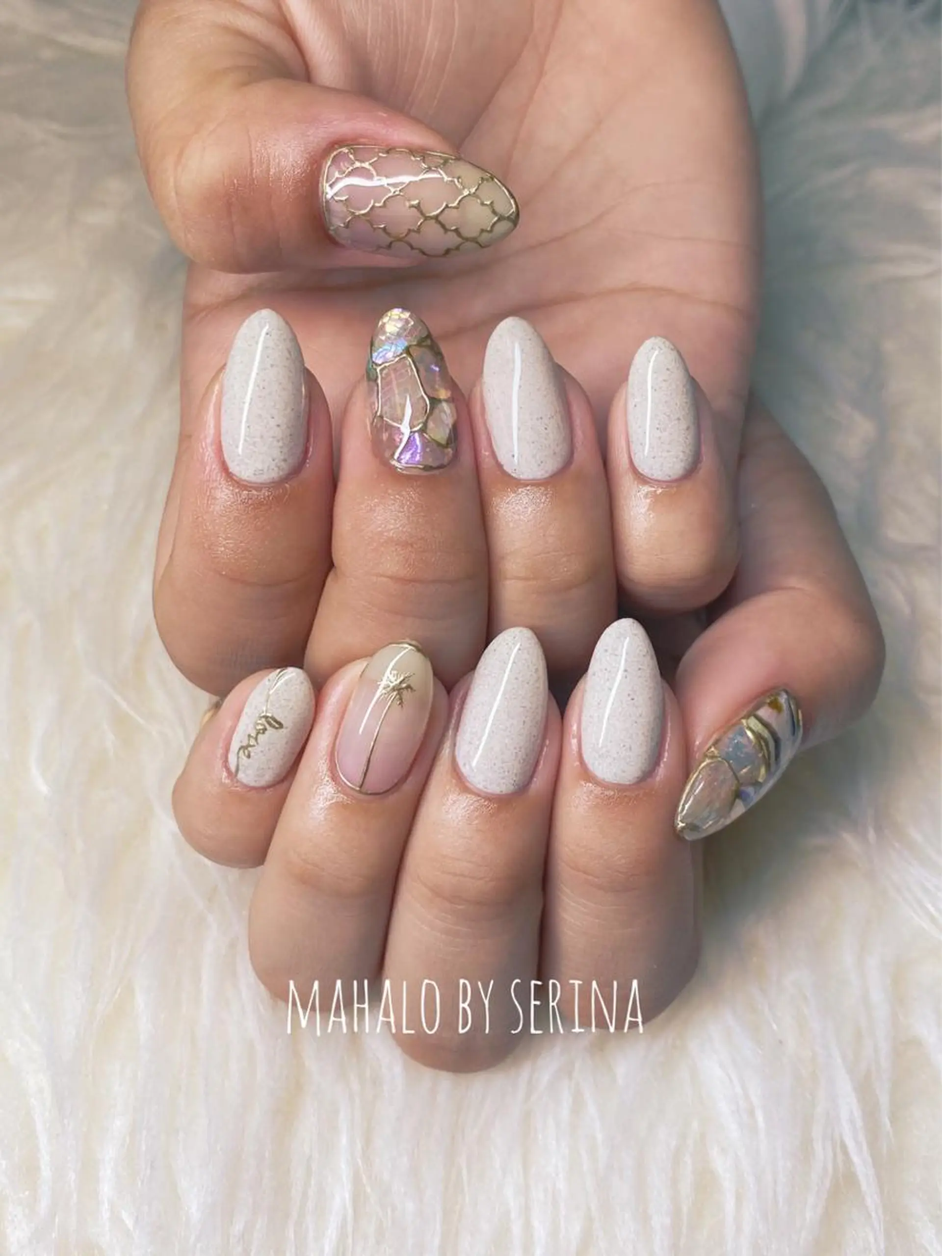 ミディアム カラー ネイル ハンドネイル SUNNY BAE. SERINAのネイルデザイン