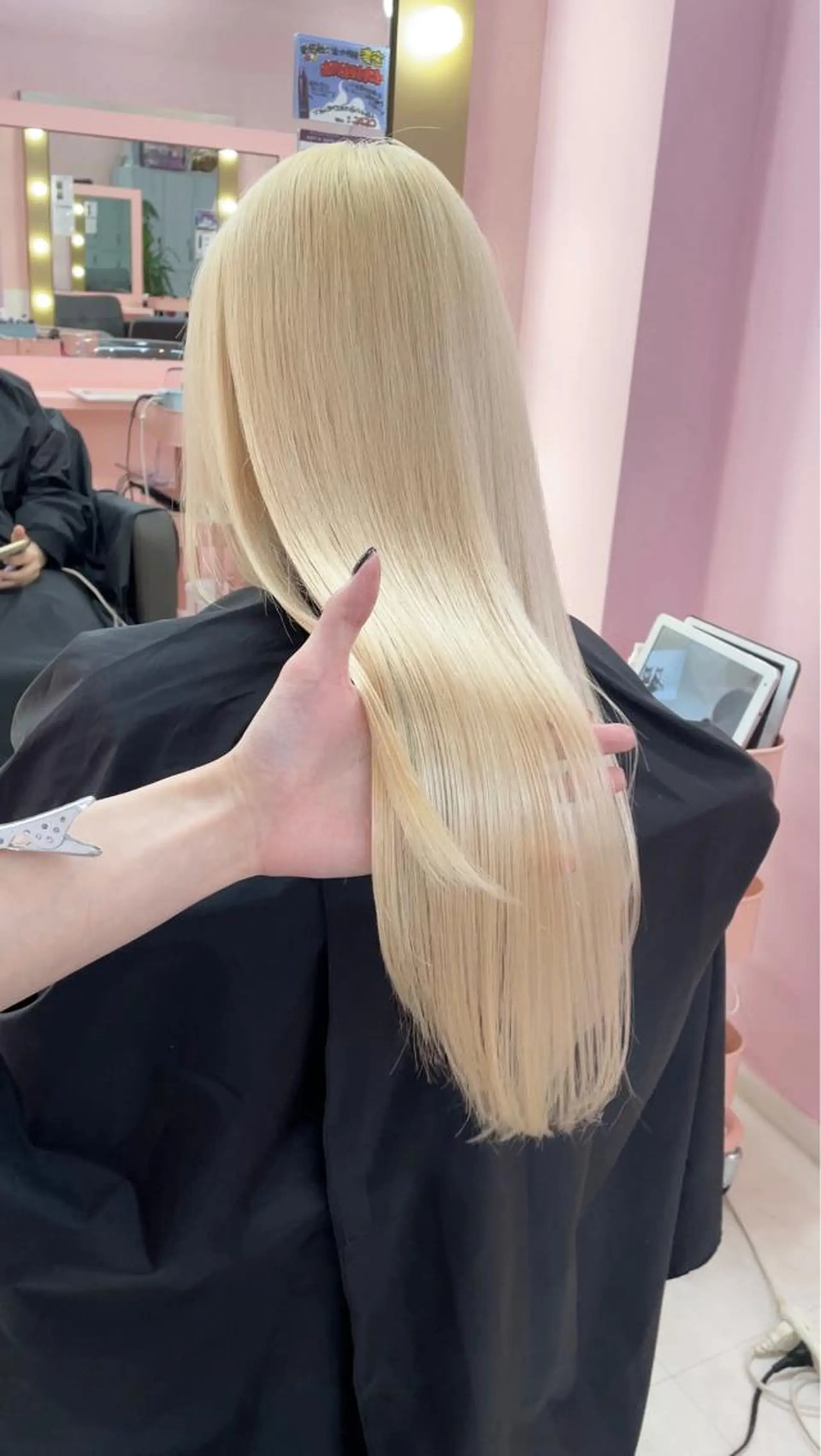 ミディアム ボブ フレンチガーリー ヨシンモリ レイヤーカット ウルフカット ヘアカラー トリートメント ❄️💛エクステ ブリーチ❄️yukiのヘアスタイル