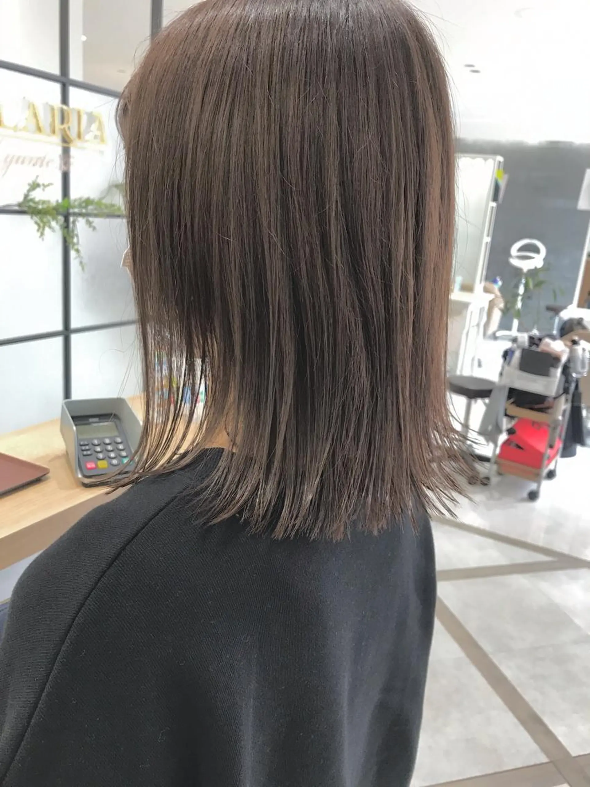 カラー アディクシーカラー ブリーチ ブリーチなしカラー YOKOI SHINJIのヘアスタイル