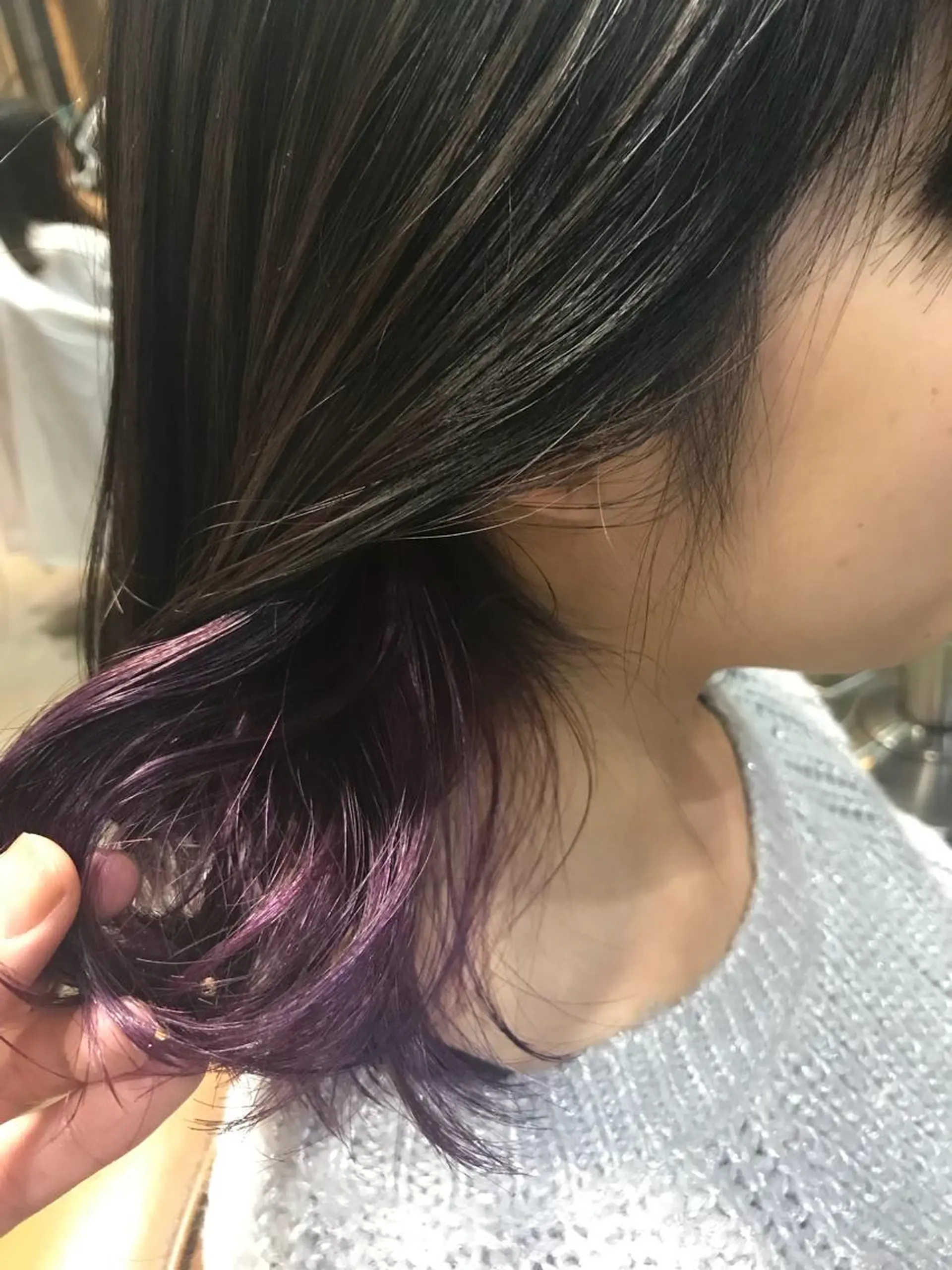 ミディアム カラー パーマ ヘアアレンジ メンズ キッズ ネイル マツエク・マツパ パープルカラー パープル サロンドミルク 原宿のヘアスタイル