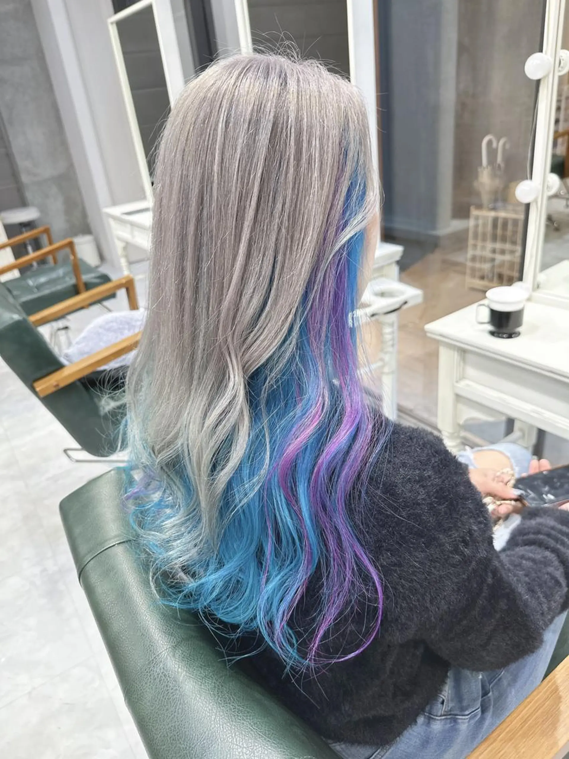 カラー ブリーチ デザインカラー モテ髪透明感❤️ デイズヘアカラーのヘアスタイル