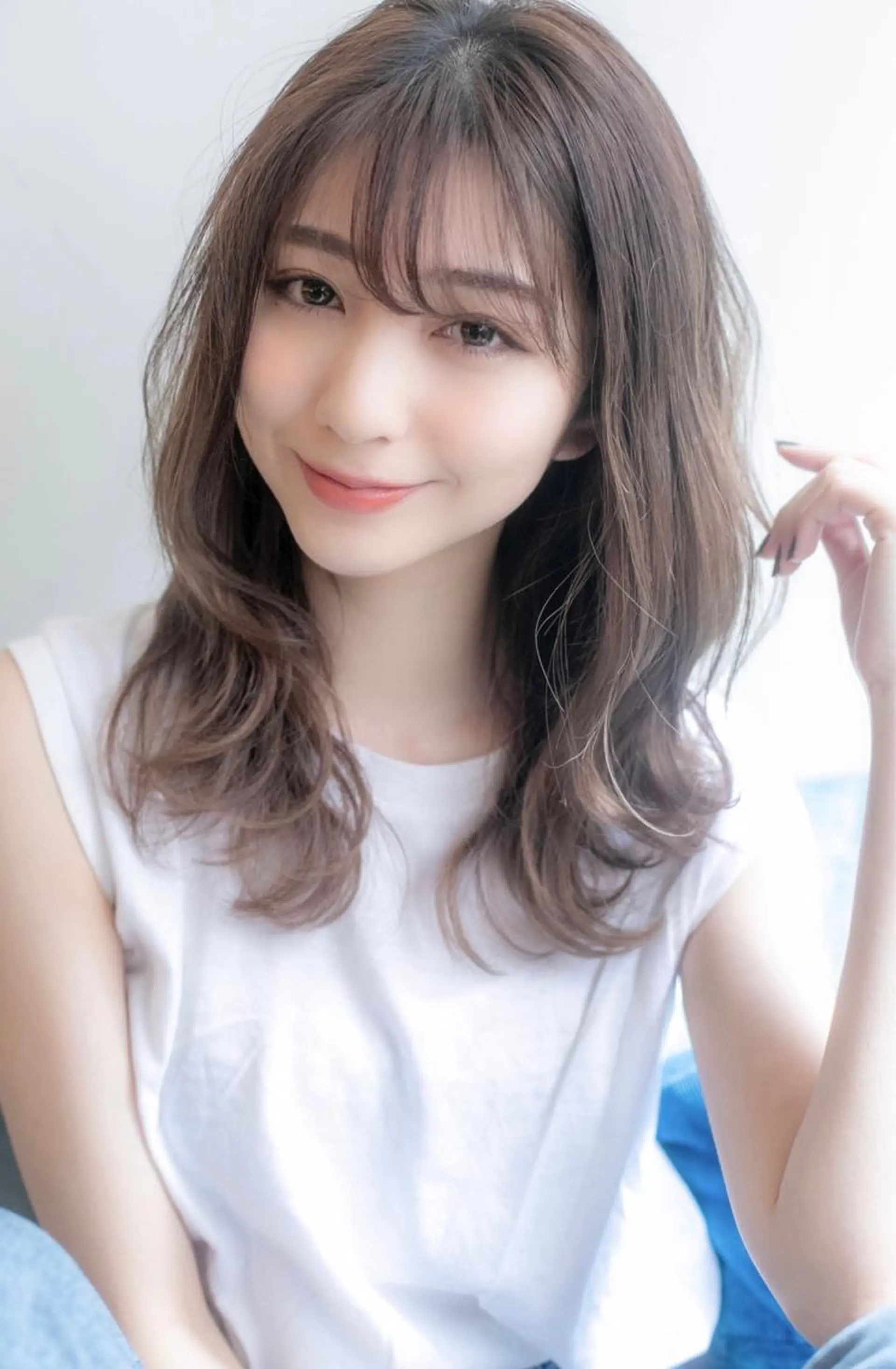 セミロング カラー パーマ ヘアアレンジ アッシュ バレイヤージュ ブリーチ ケアブリーチ 透明感カラー カット ヘアカラー トリートメント 竹内ケンゴ🇰🇷 EIGHT藤沢のヘアスタイル