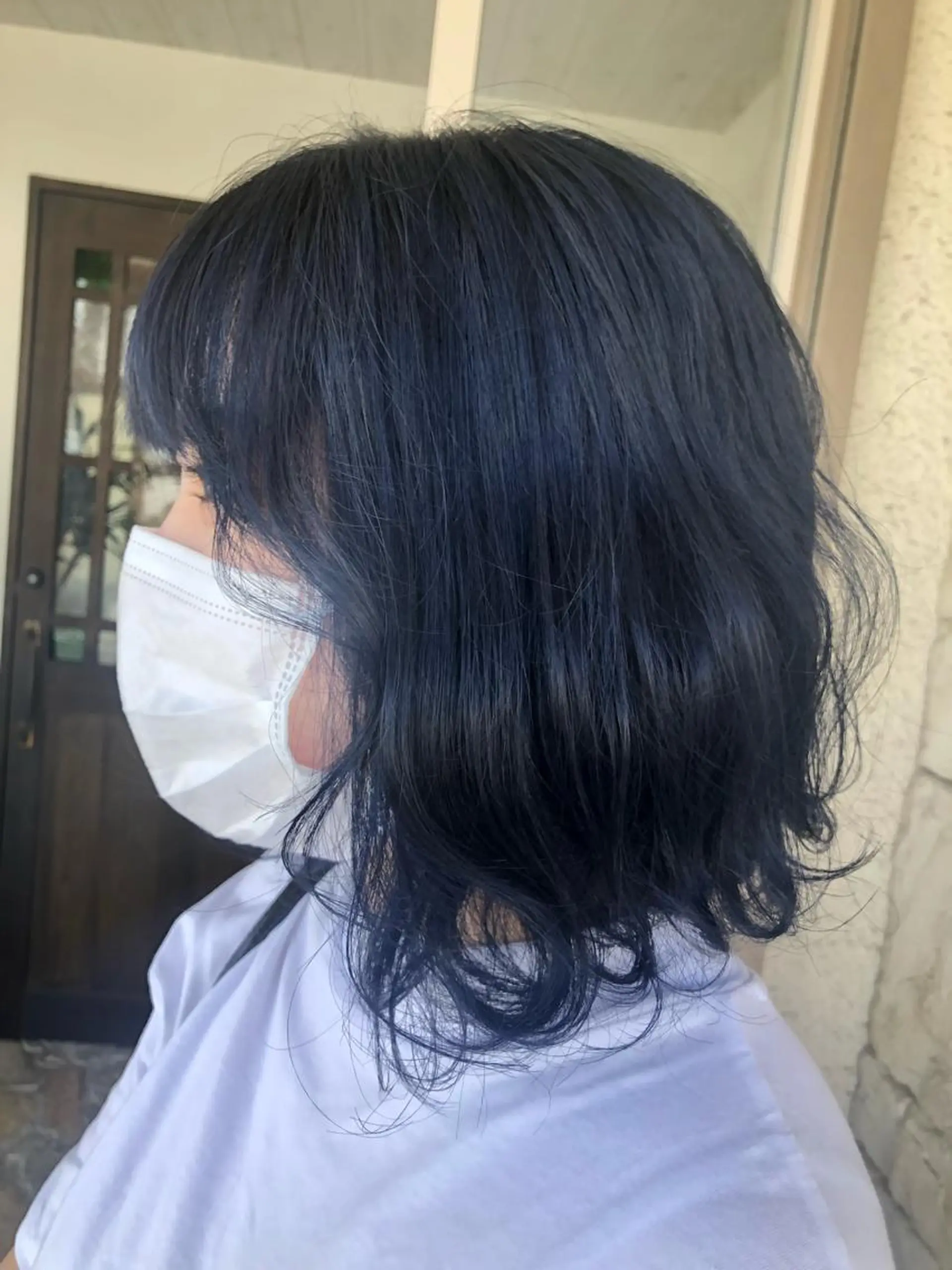 カラー ブルーカラー ネイビーカラー 井上 歩美のヘアスタイル