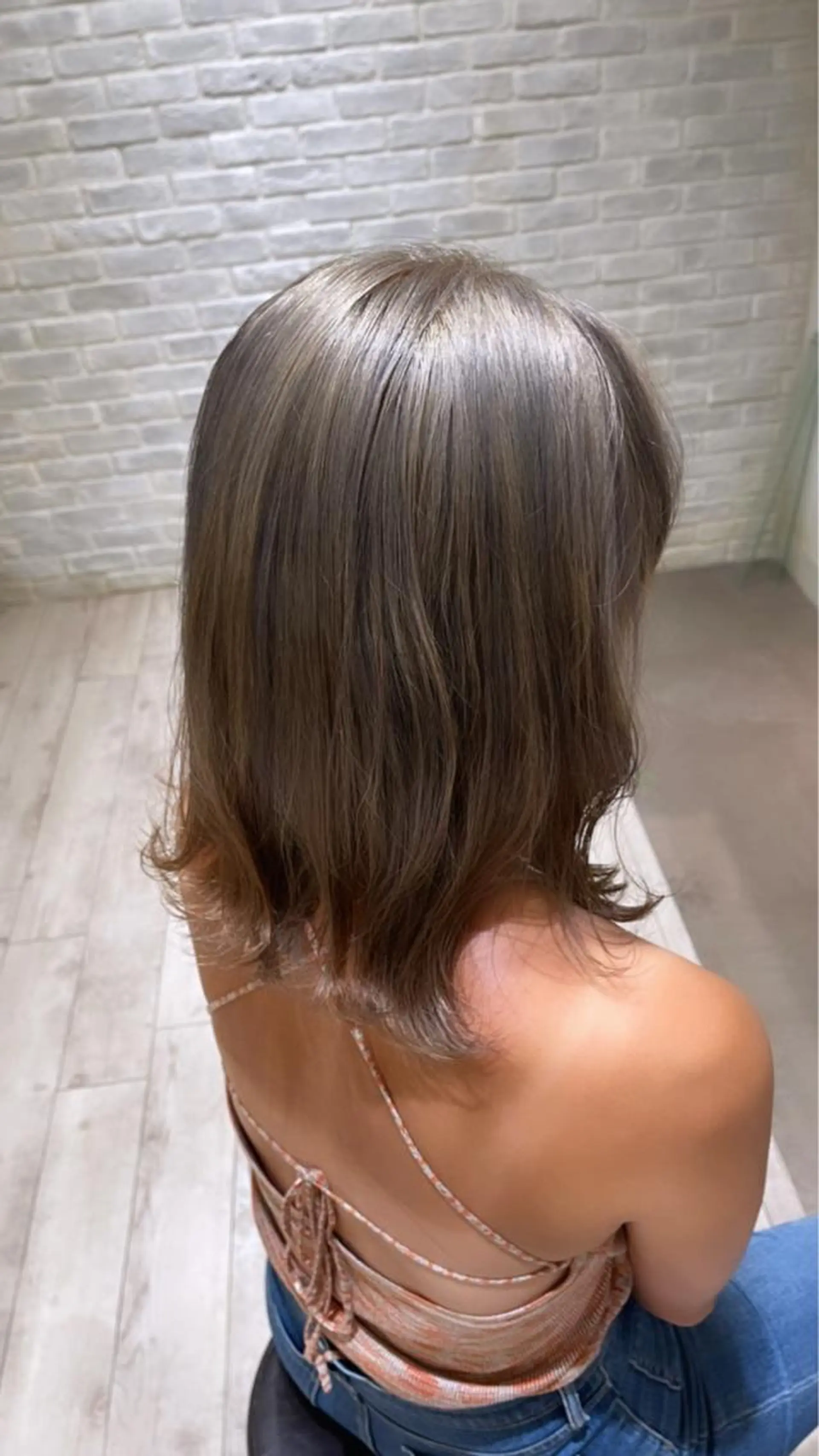 ミディアム 曲がる縮毛矯正 LIBER 　岩名のヘアスタイル