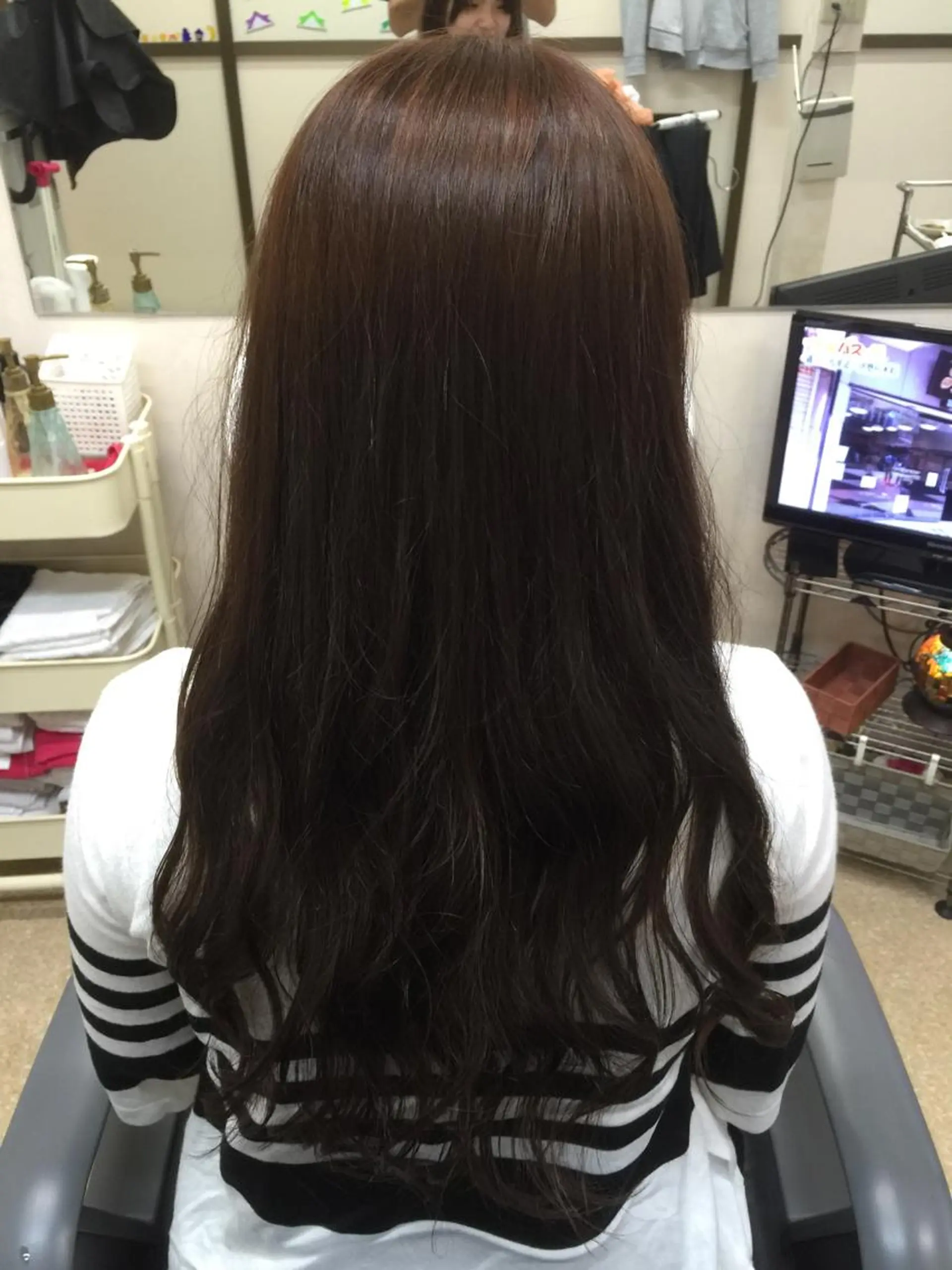 ロング 石塚 浩のヘアスタイル