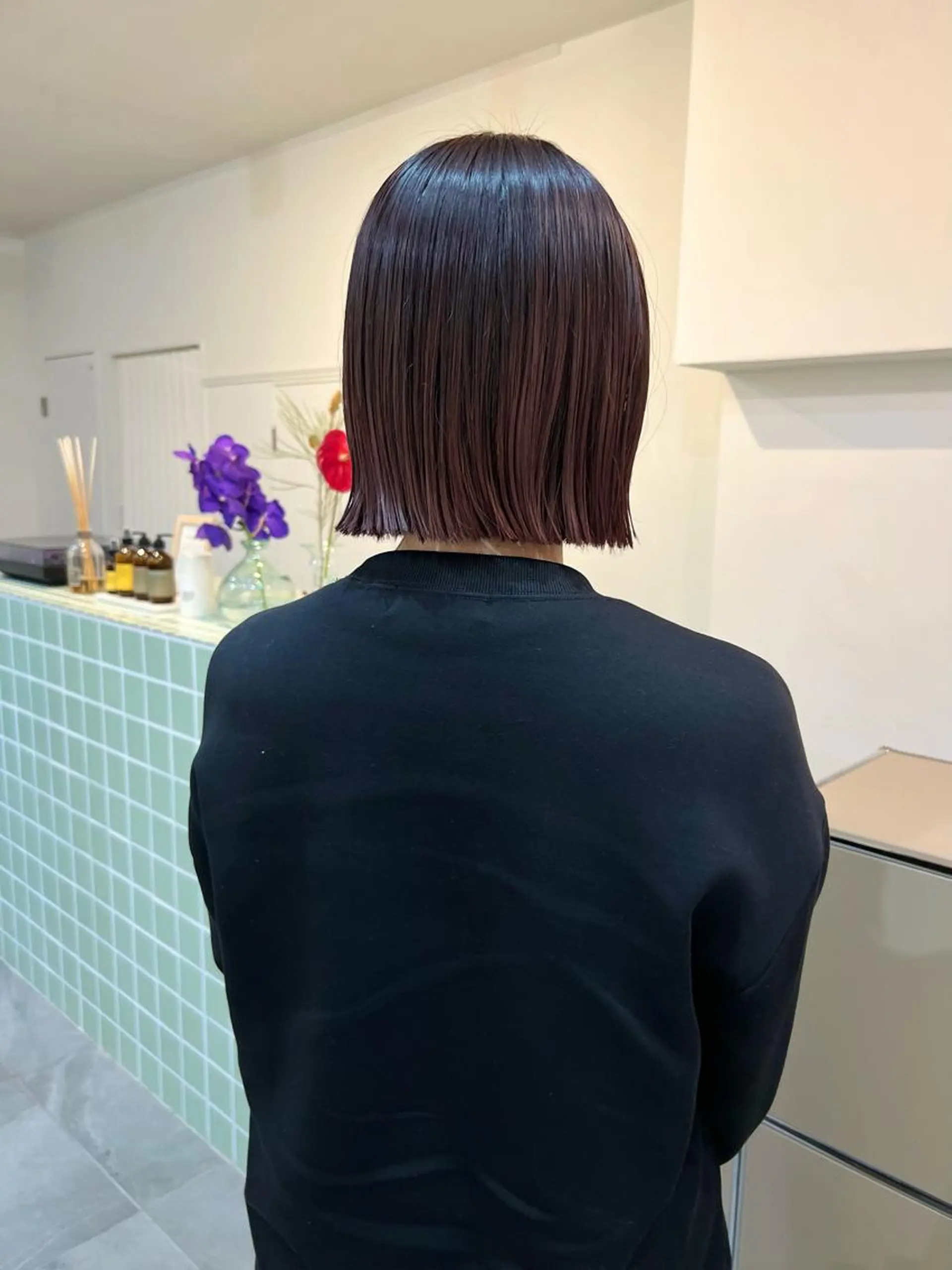 ミディアム カラー 切りっぱなしボブ ショートボブ ベージュカラー ブリーチ ケアブリーチ カット ヘアカラー トリートメント 蔵前 デザインカット KOBAYASHIのその他イメージ