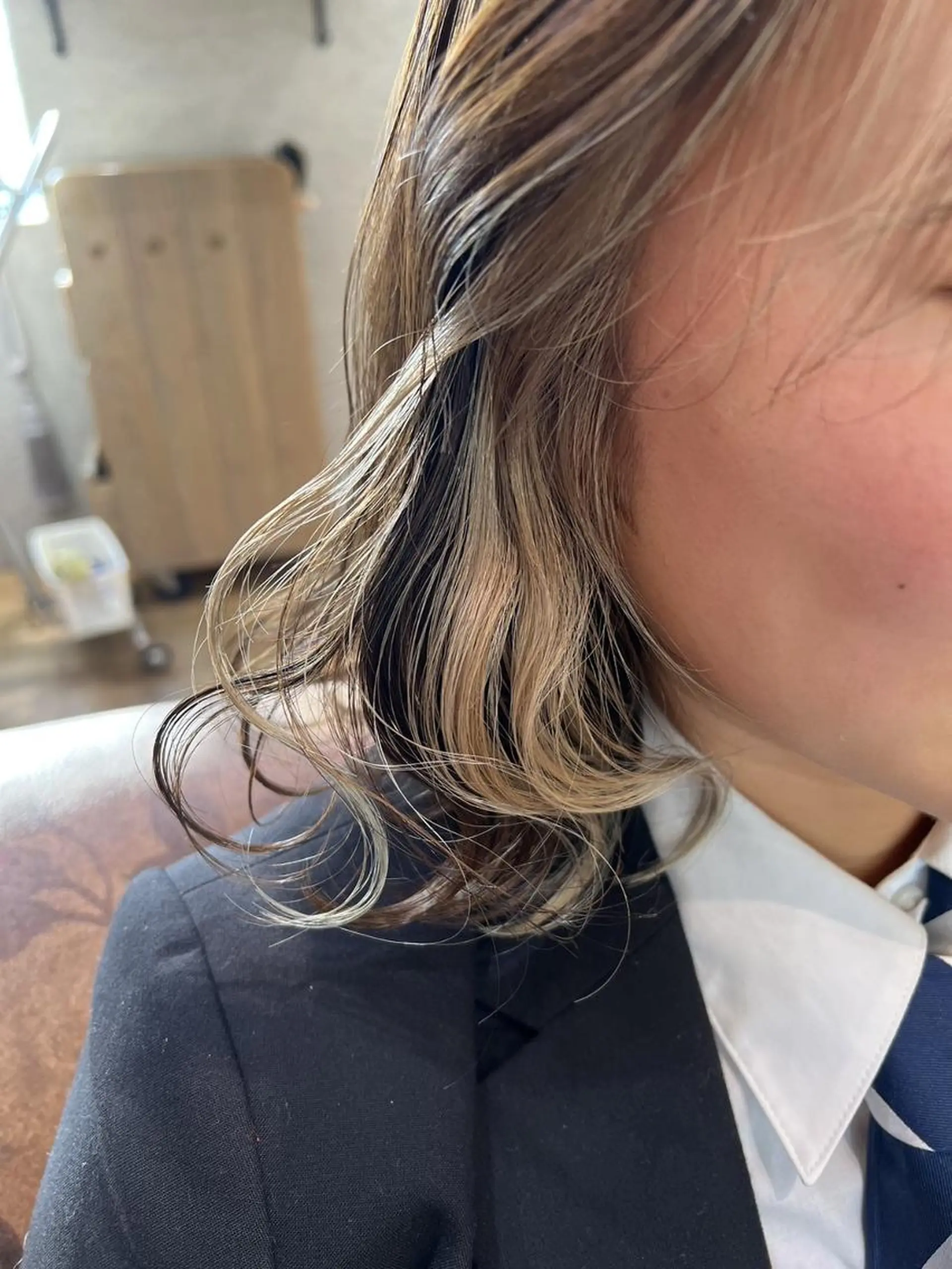 ミディアム カラー アティリー 西梅田のヘアスタイル