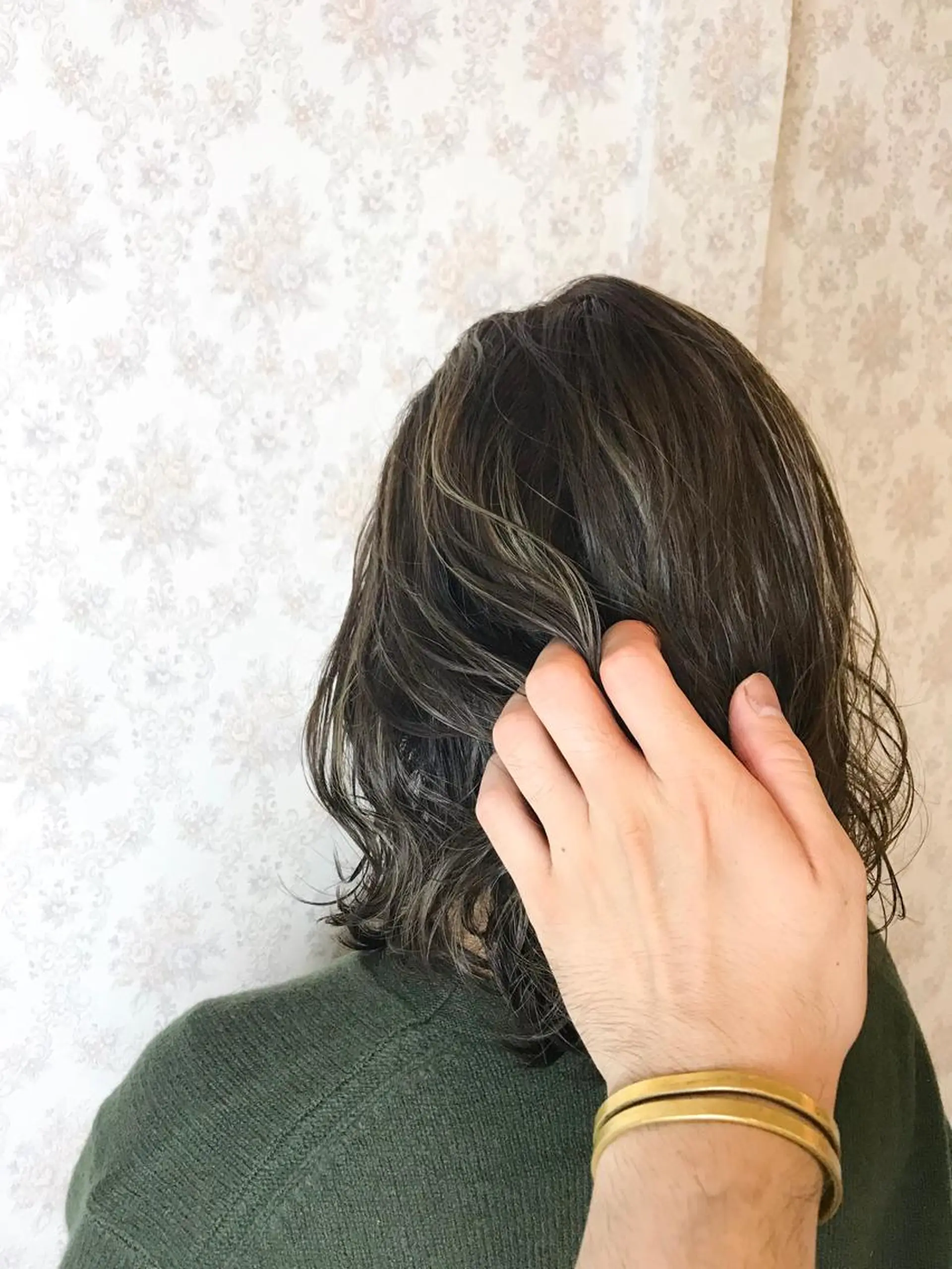 ミディアム カット ヘアカラー en Siena エンシエナのヘアスタイル