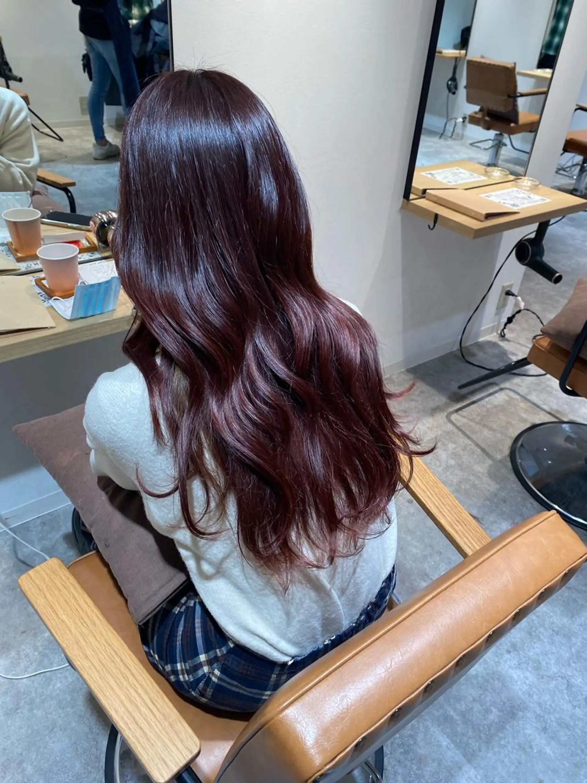 ロング カラー ブリーチ ブラウンカラー ブリーチなしカラー ピンクカラー ピンクブラウン カット ヘアカラー トリートメント オスズ 🎀´-のヘアスタイル