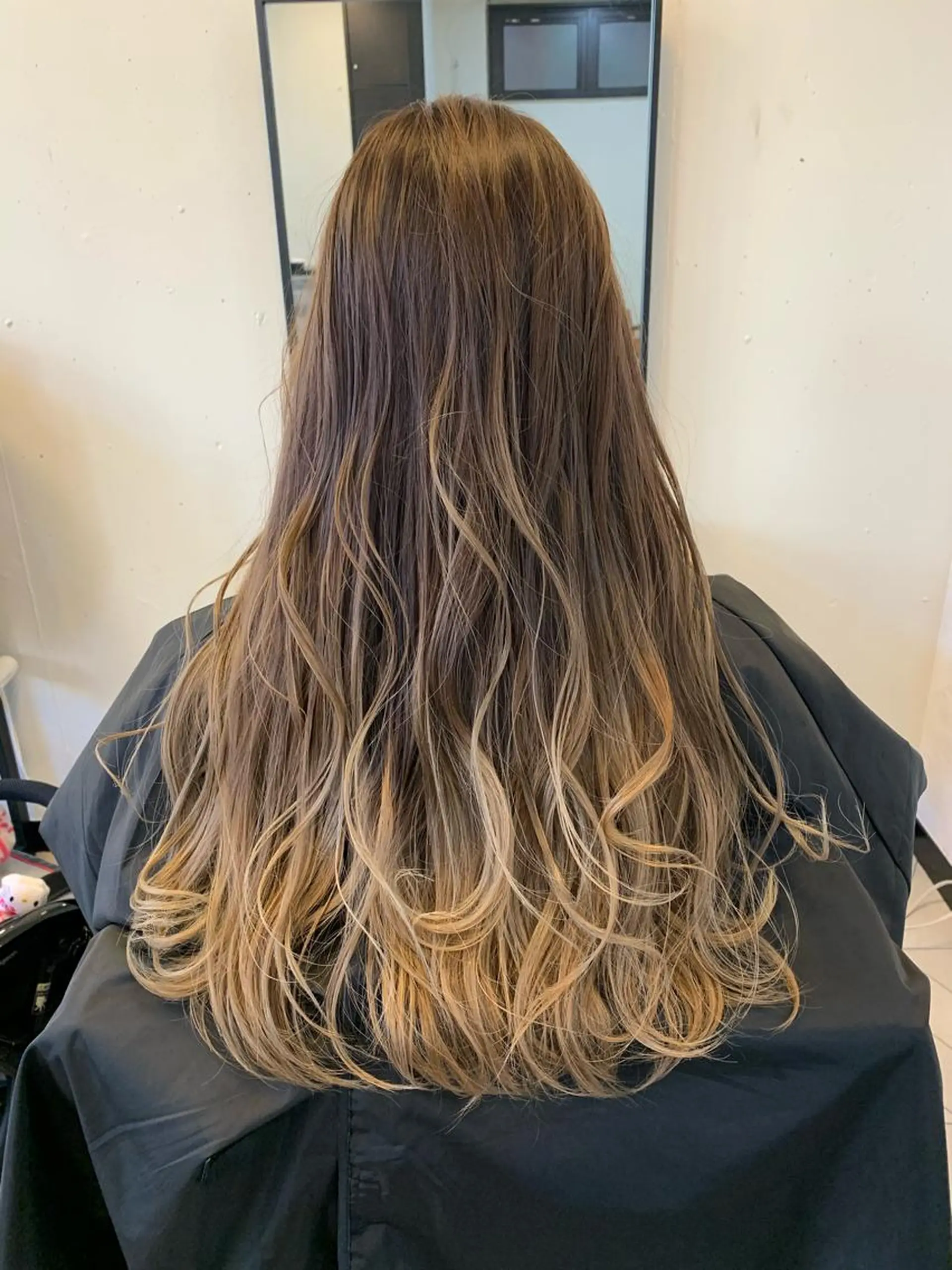 ロング est  店長 ✂︎高橋✂︎のヘアスタイル