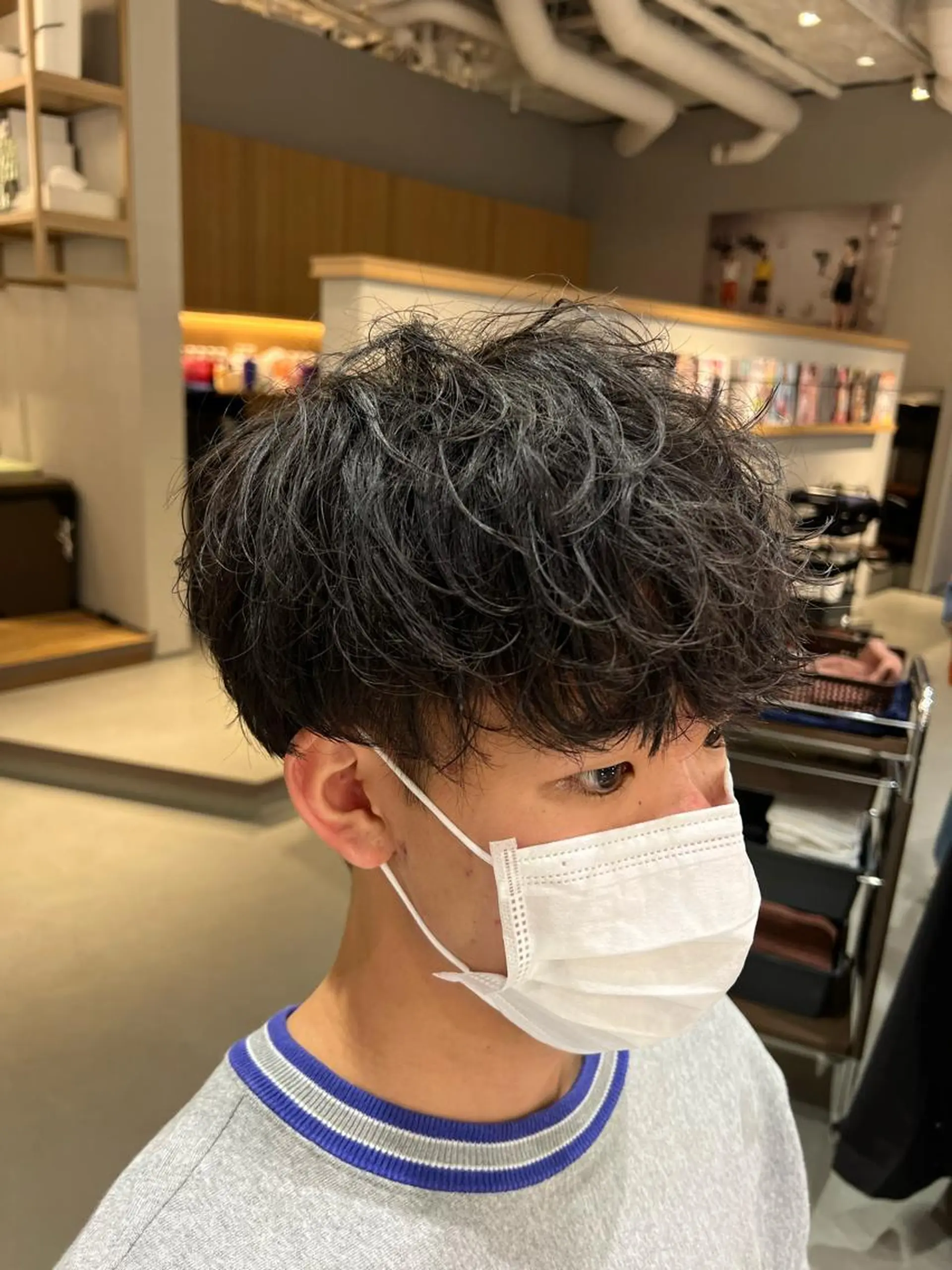 ショート パーマ メンズ 梅田茶屋町メンズ 専門美容師 山元一平のヘアスタイル