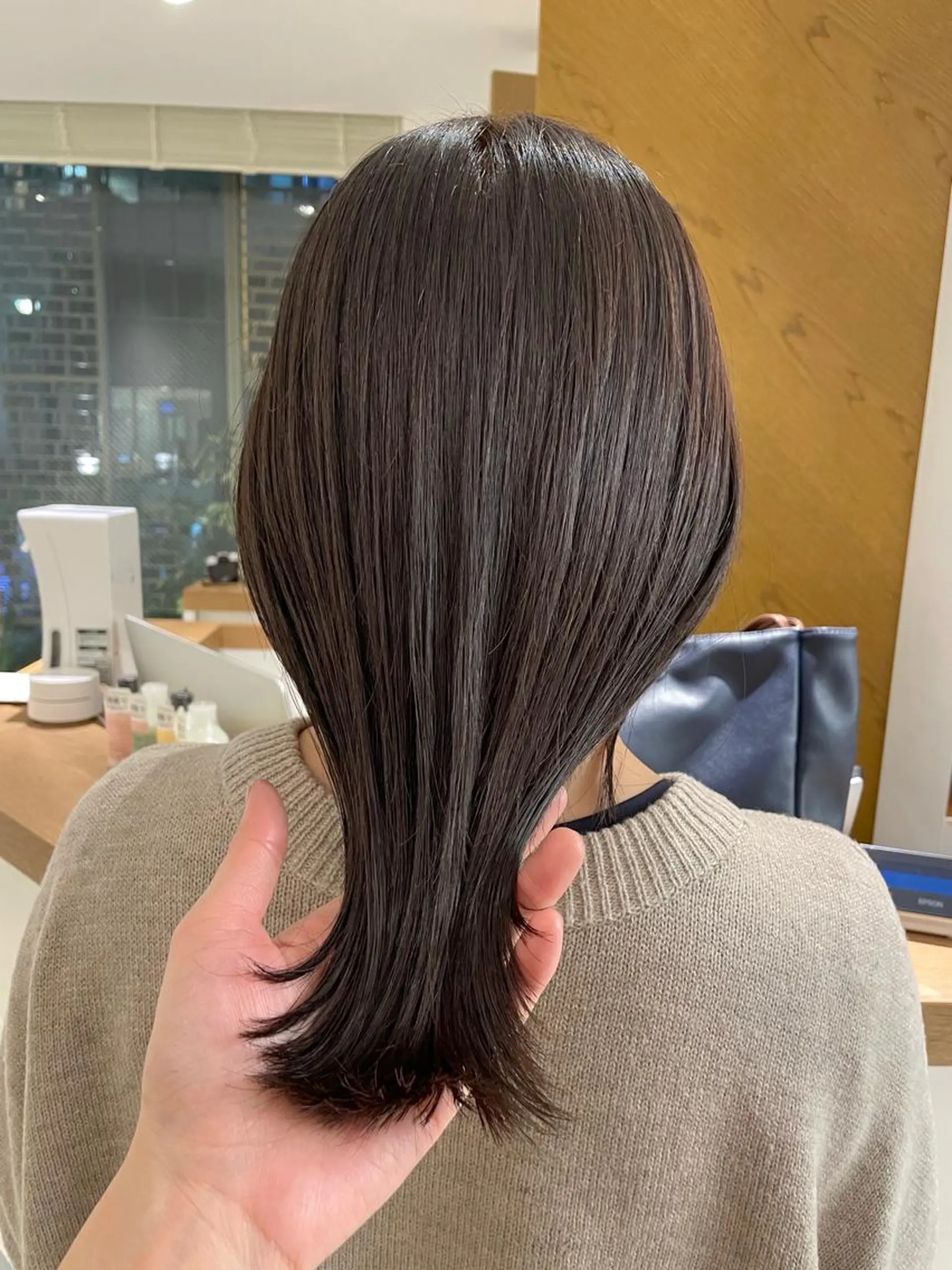 ミディアム カラー ブリーチ グレージュ ブリーチなしカラー ヘアカラー トリートメント ボブ/レイヤー/ケア パーマ/リュウタのヘアスタイル