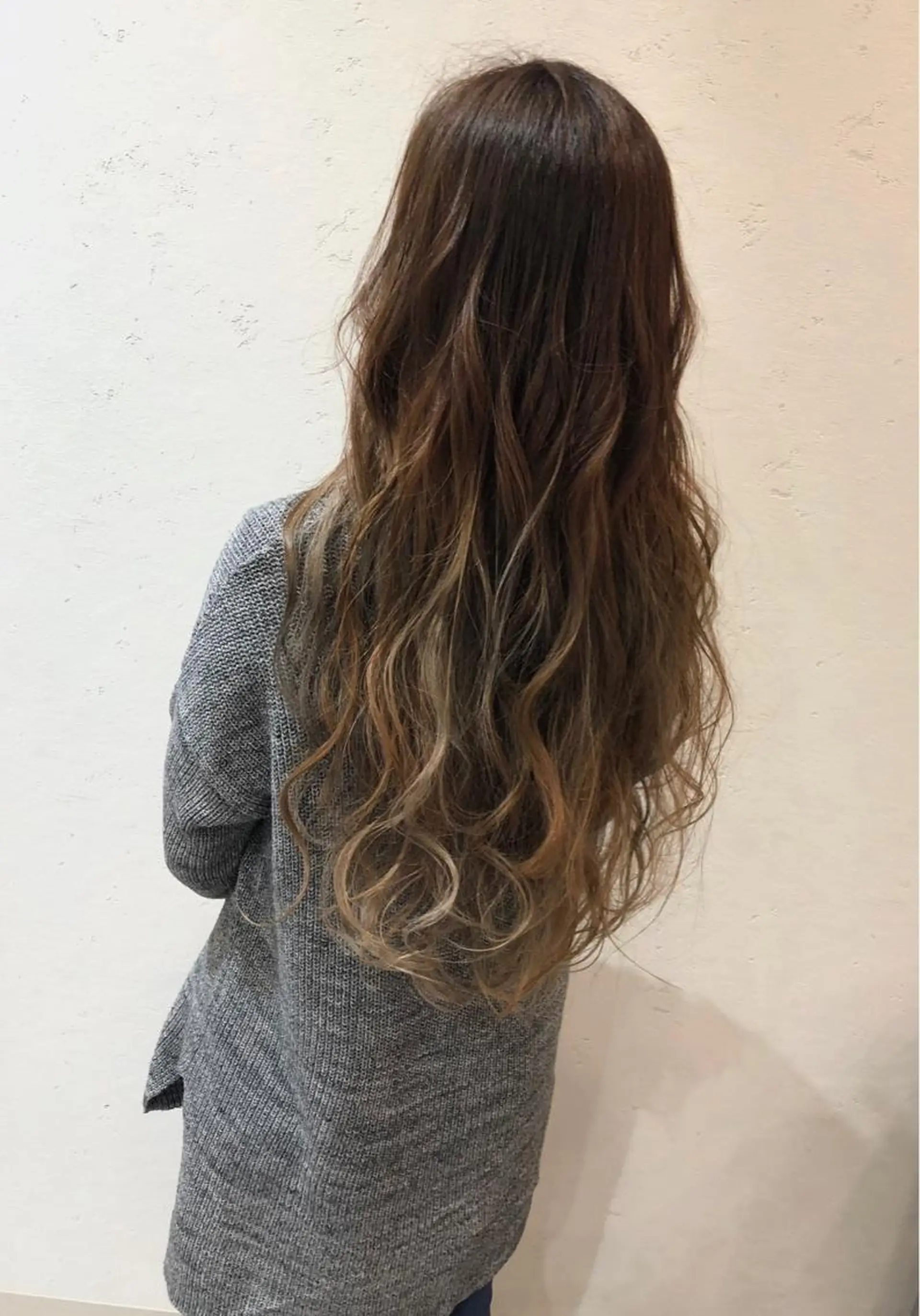 ロング カラー デザインカラー グラデーションカラー 髪質改善/縮毛矯正 /青山　早希🐾のヘアスタイル