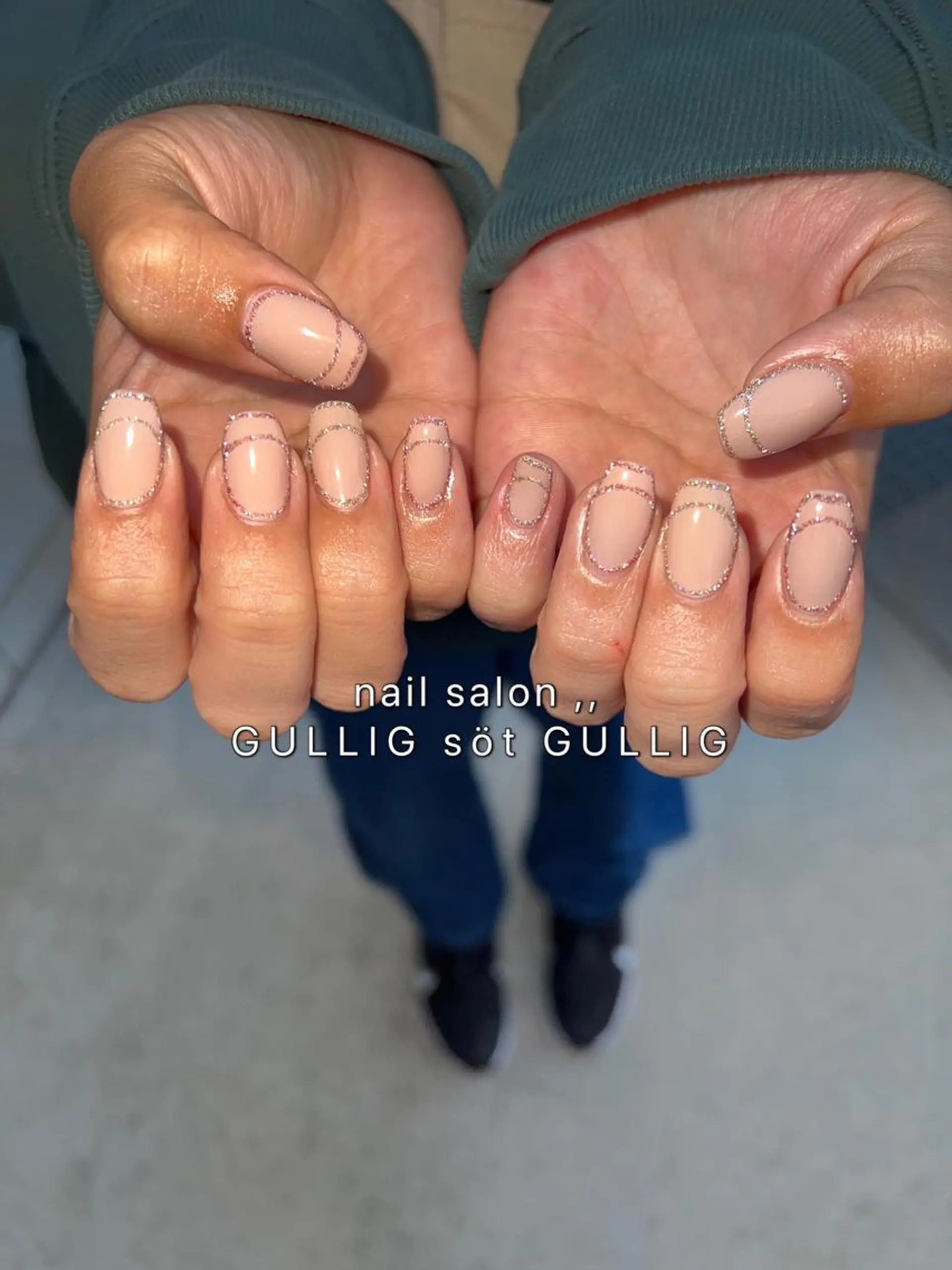 ネイル ハンドネイル フットネイル GULLIG söt GULLIGのネイルデザイン