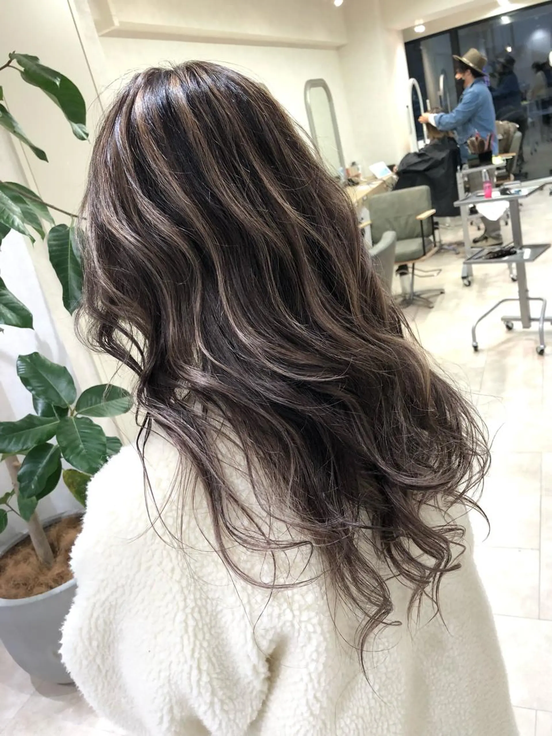 ロング 海外風レイヤーカット 👑店長　平松　由のヘアスタイル