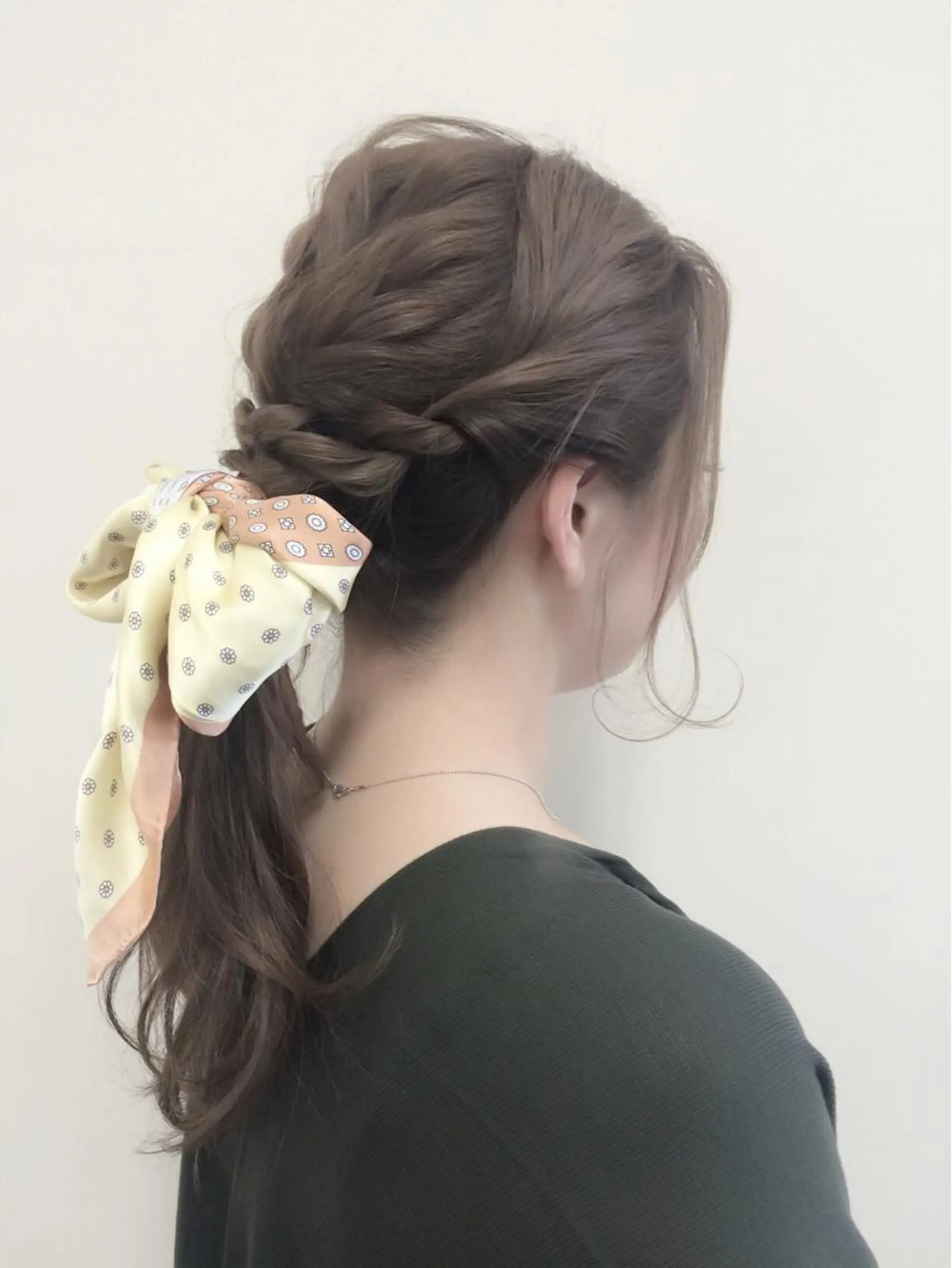 セミロング ロング ヘアアレンジ 沢田 瞳のヘアスタイル
