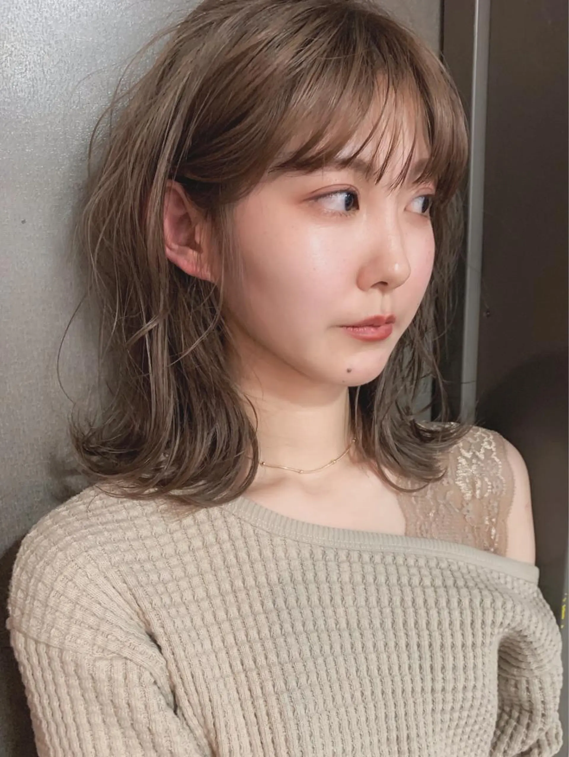 ミディアム カラー パーマ ヘアアレンジ メンズ キッズ ネイル マツエク・マツパ グレージュ ミルクティーグレージュ 古賀 侑磨のヘアスタイル